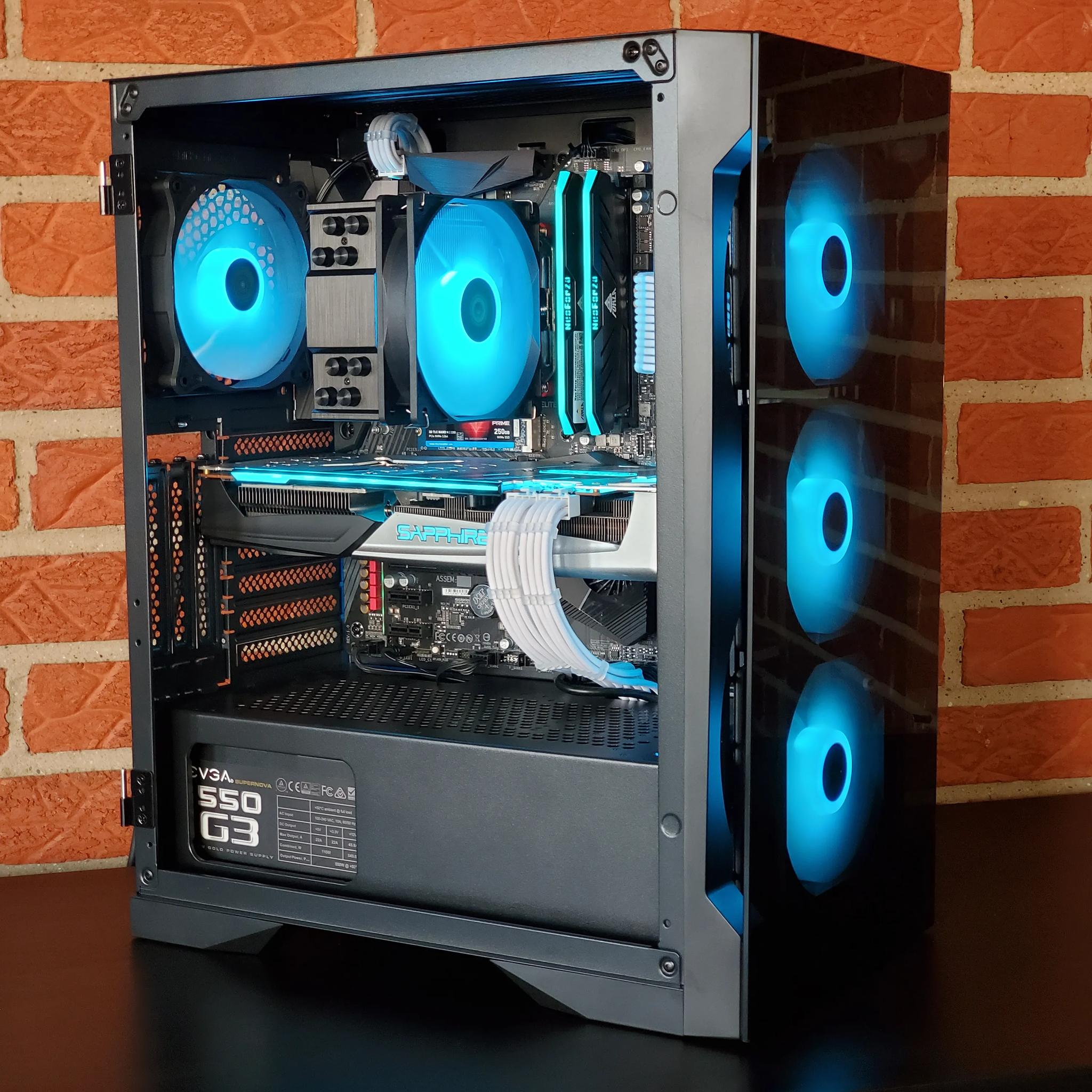 GAMING PC // RX 5700XT // RYZEN 5 // 16GB RAM