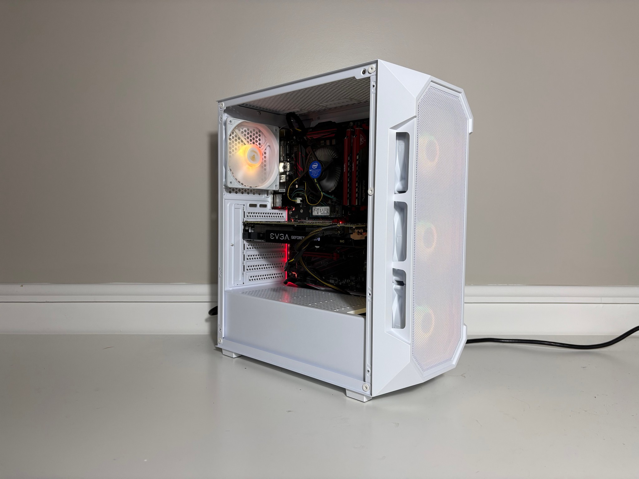 Glacier Valley (V3) Gaming PC - Intel Core i5 8500, GTX 1070, 16GB DDR4, 256GB SSD
