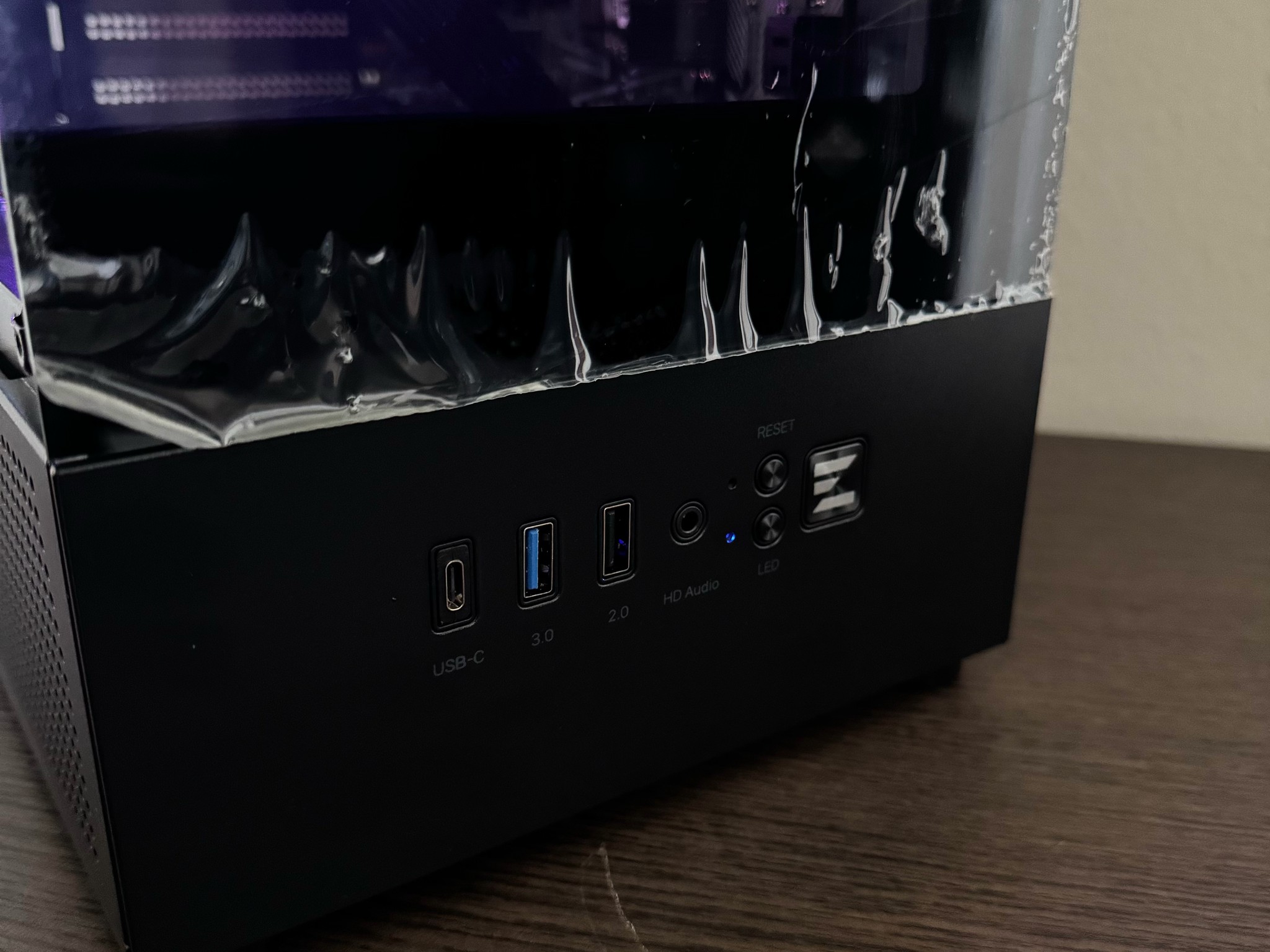 GTX 1660 Ti 6GB / AMD Ryzen 7 2700X / 16GB RAM / 512GB NVMe SSD