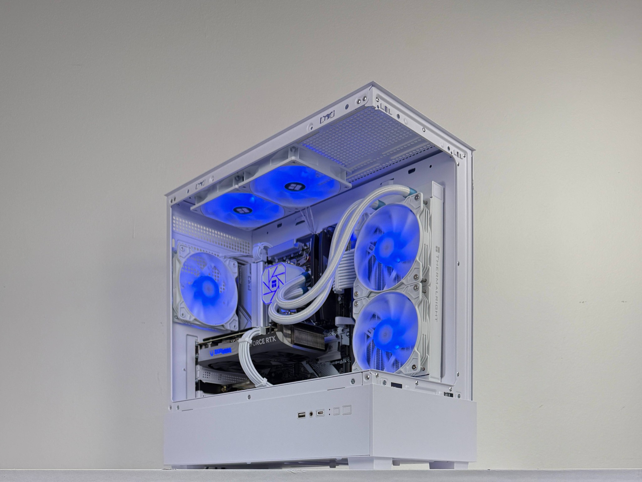 ❄️Snowdrift❄️  | 1440p Gaming PC | Ryzen 7 7700X | Zotac RTX 4070 | 32GB DDR5 6000MHz