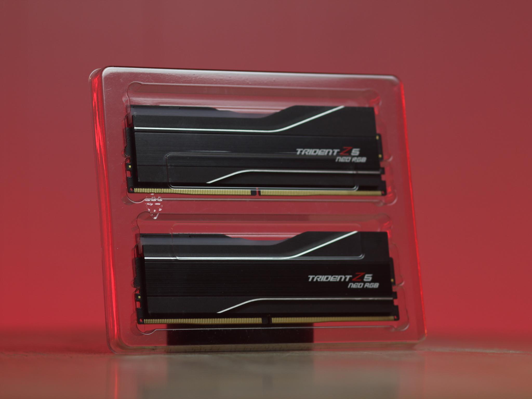 32GB DDR5-6000 CL30 G.Skill Trident Z5 Neo (2x16GB) Black