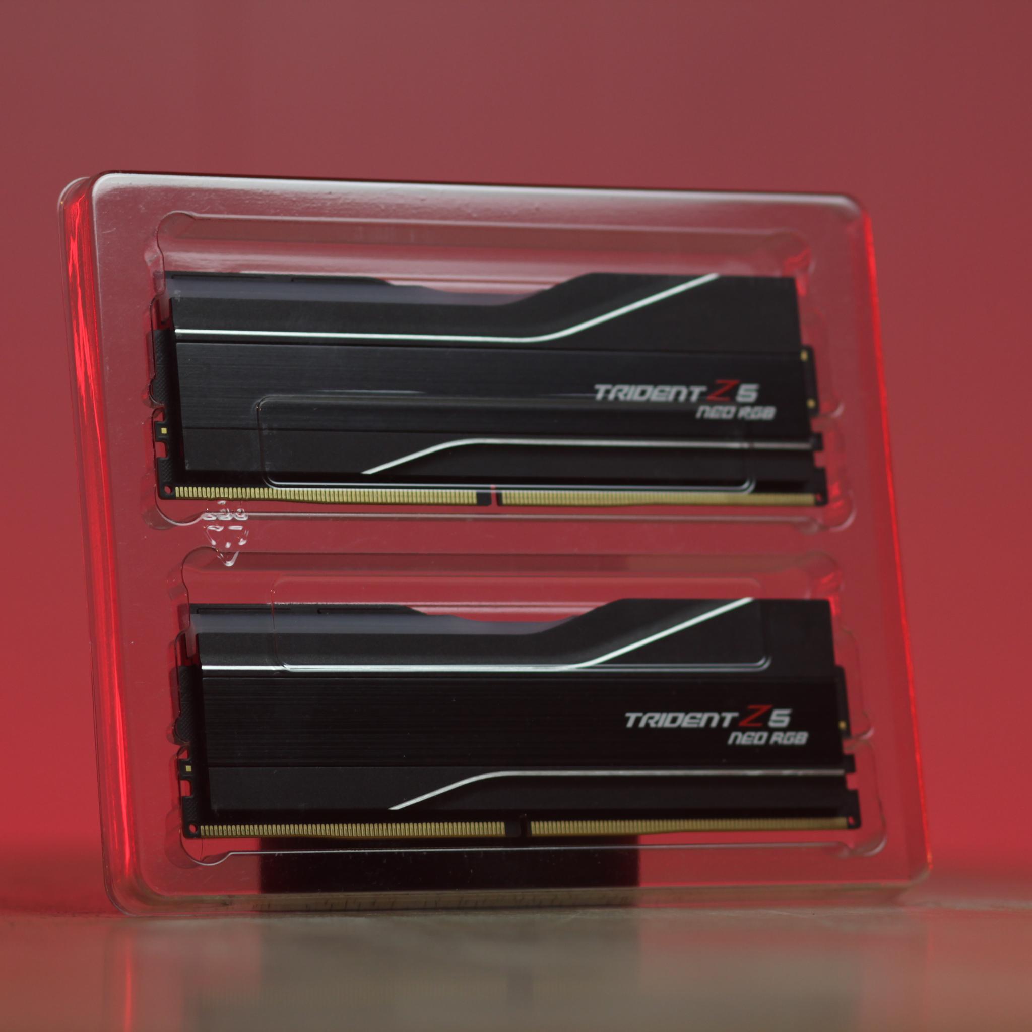 32GB DDR5-6000 CL30 G.Skill Trident Z5 Neo (2x16GB) Black