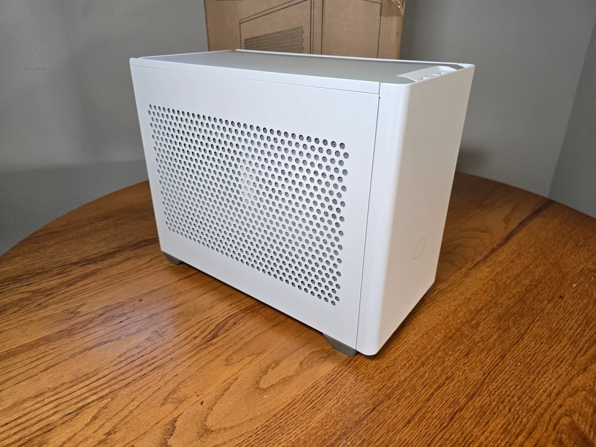 Cooler Master MasterBox NR200 Mini ITX White Desktop Case *Includes 2 Fans!!*