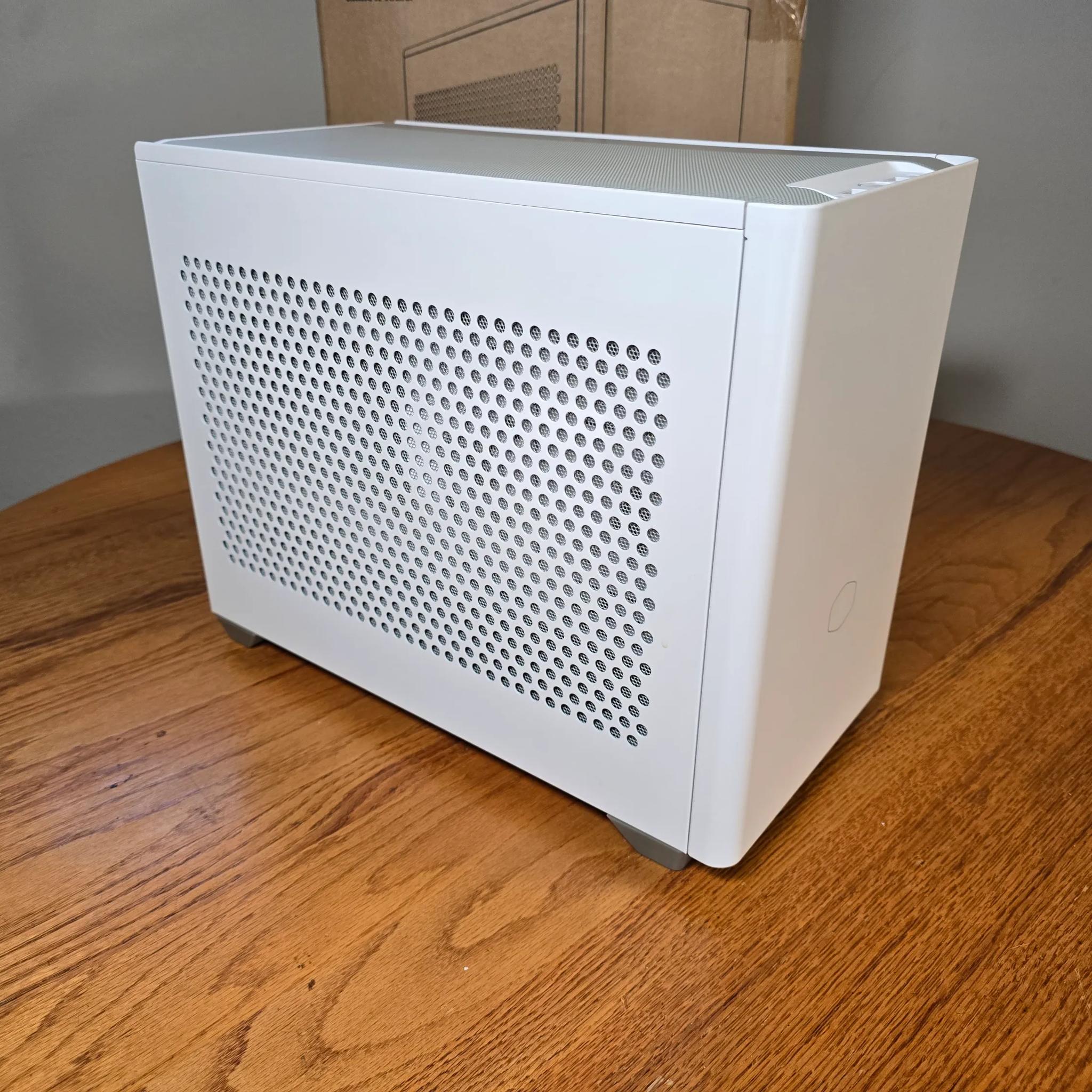 Cooler Master MasterBox NR200 Mini ITX White Desktop Case *Includes 2 Fans!!*