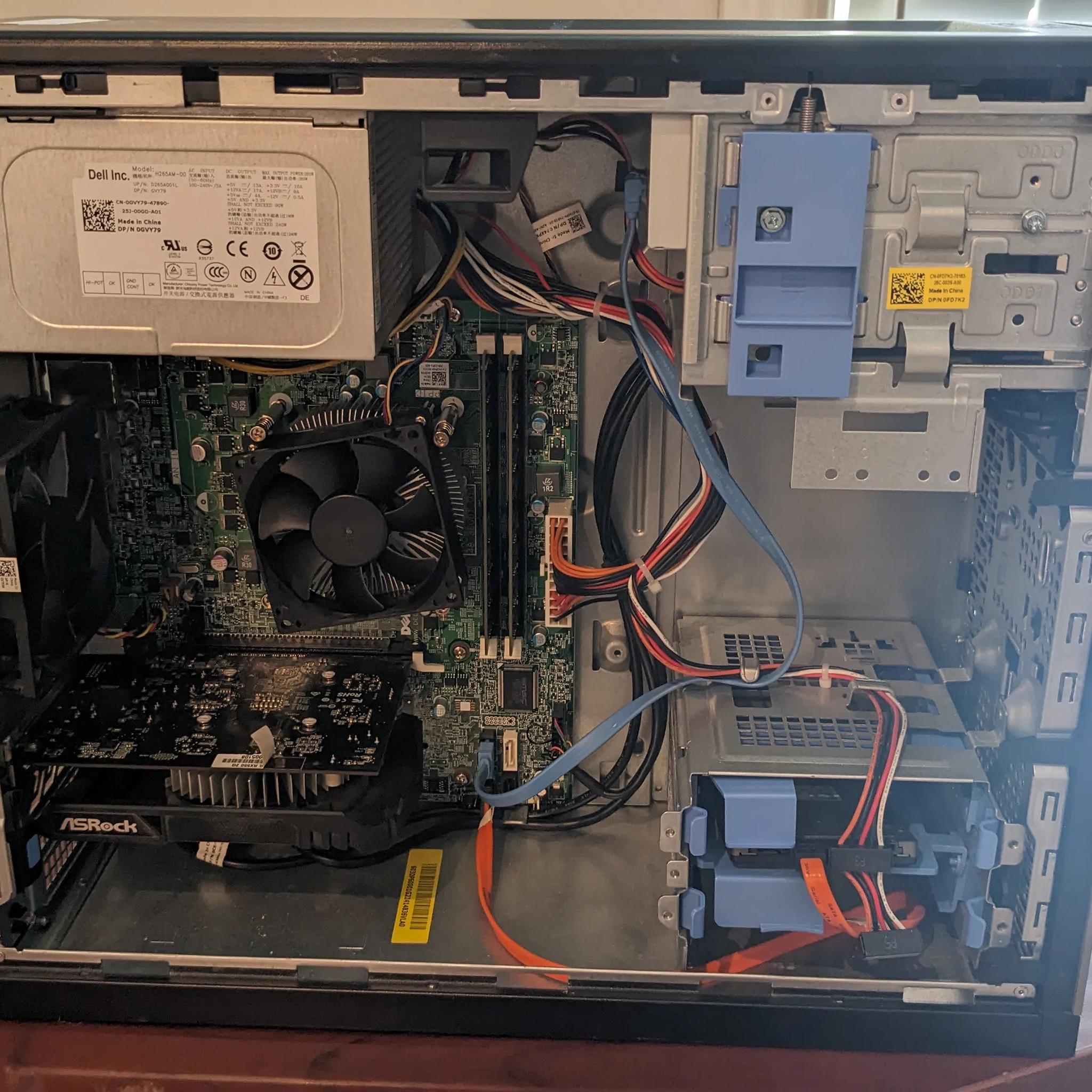 Super Flyweight Gaming PC