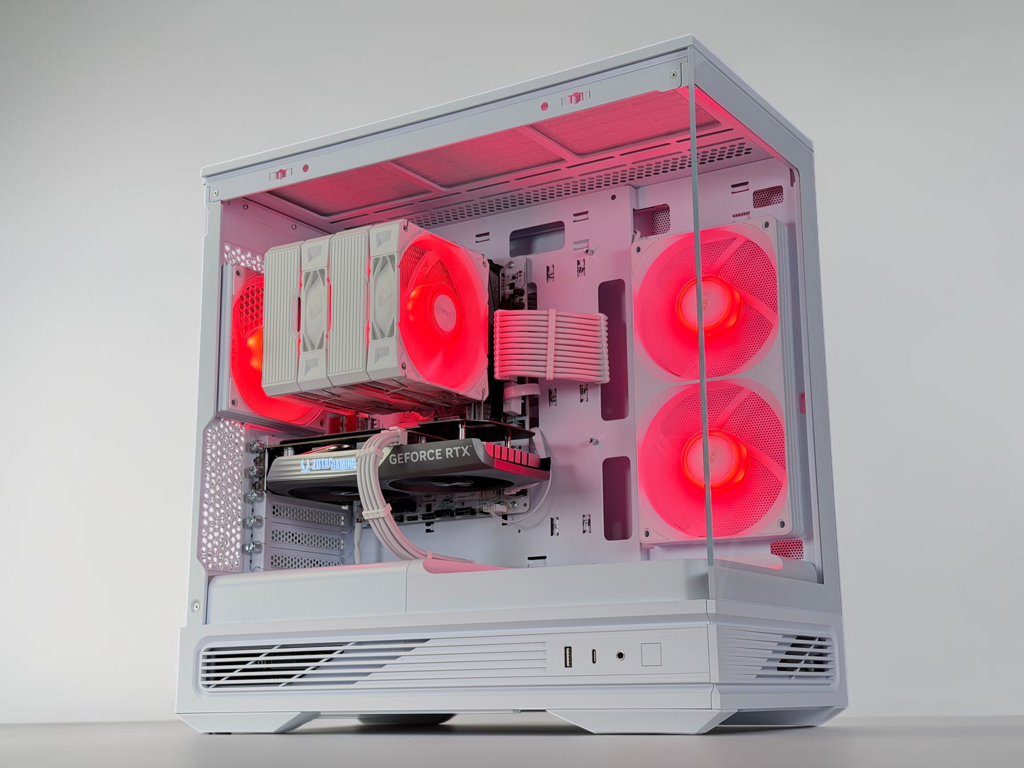 🤍🧊 Iceberg🤍🧊-Gaming PC❄️Nvidia RTX 4060 8GB❄️ AMD Ryzen 7 3700X❄️16GB DDR4 RAM❄️1.5 TB