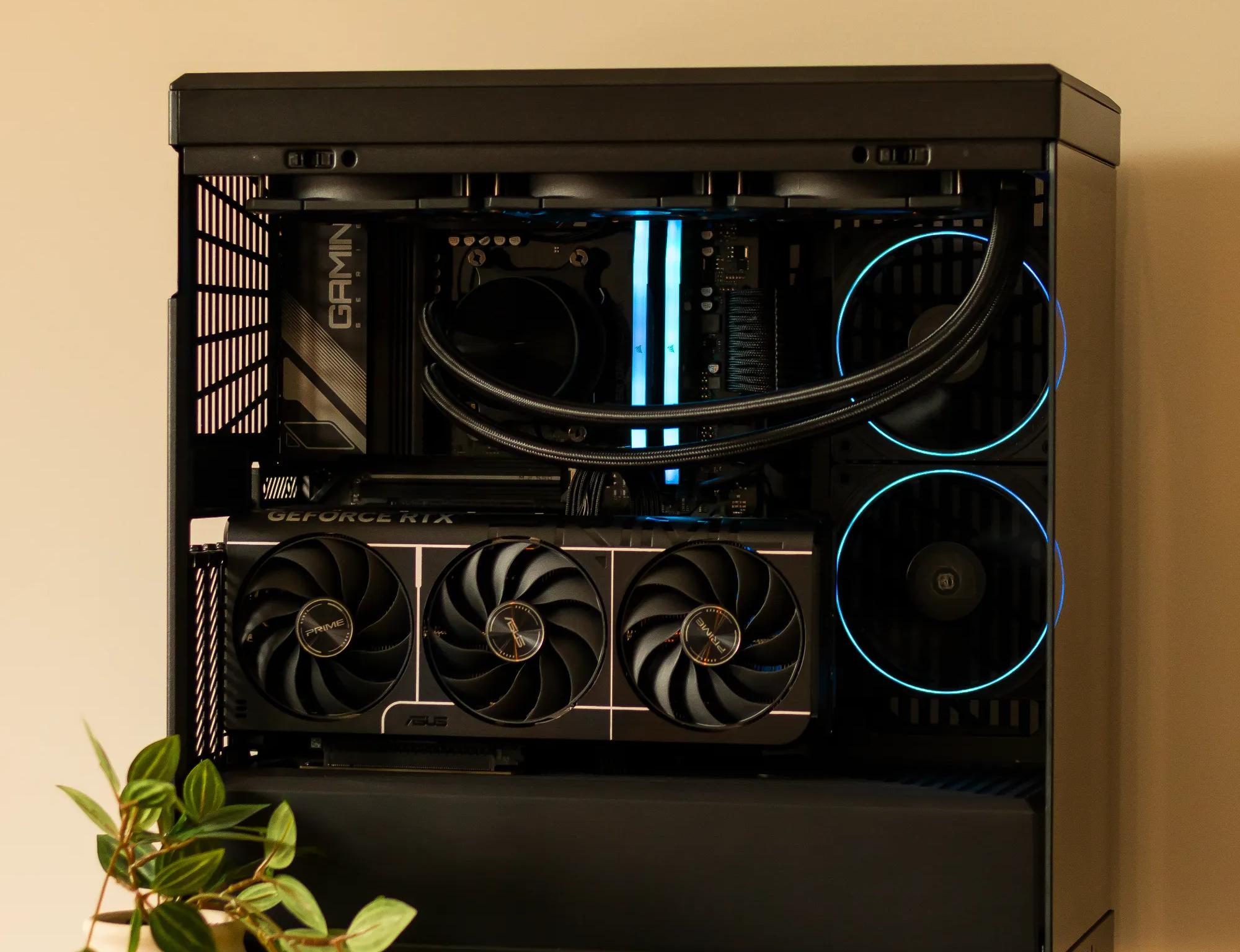 RTX 5070 Gaming/Workstation PC | Ryzen 7 7700x | 32gb DDR5 | 2TB SSD | Windows 11 Pro | WIFI + BT