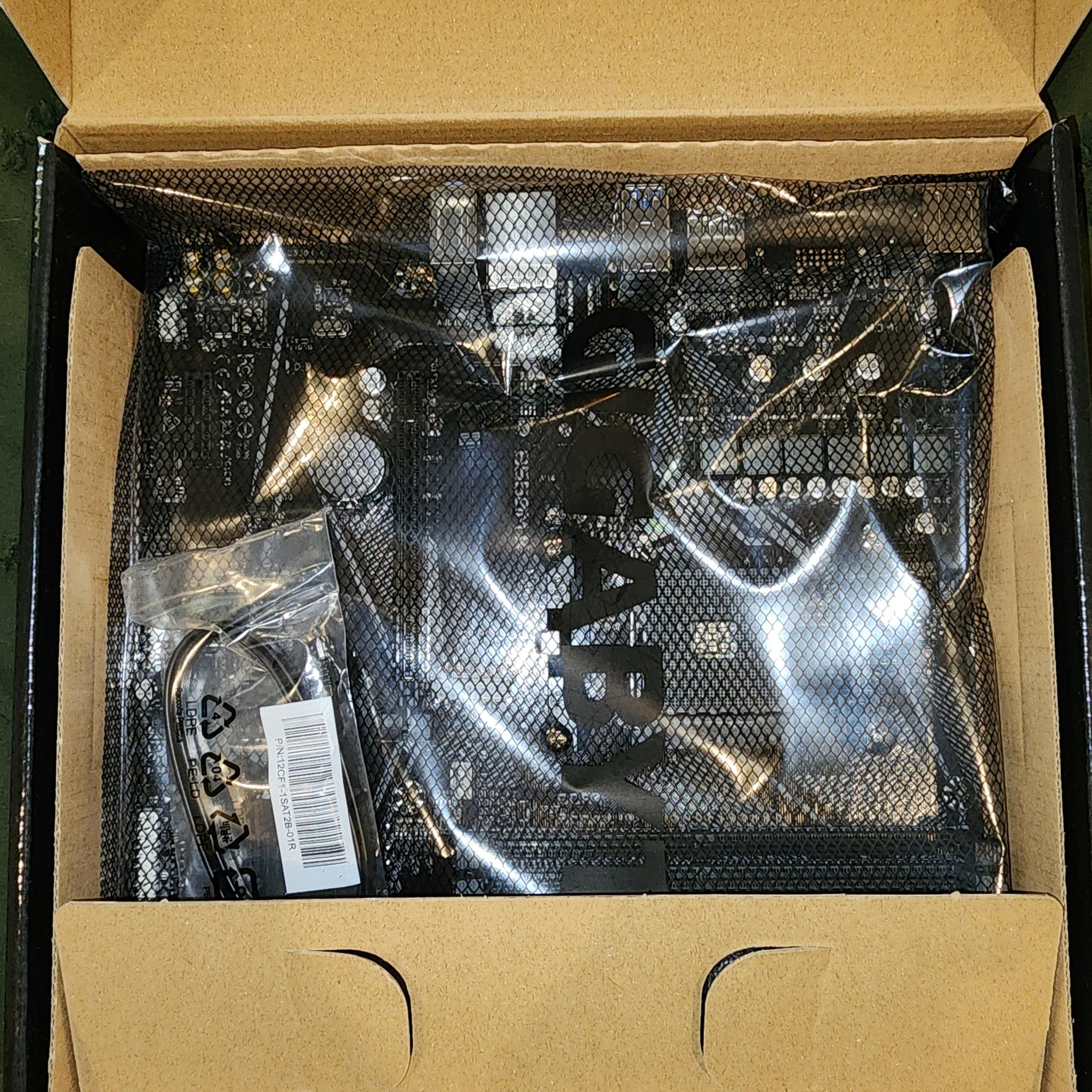 GIGABYTE B550M K Motherboard MicroATX [AMD B550 Chipset]