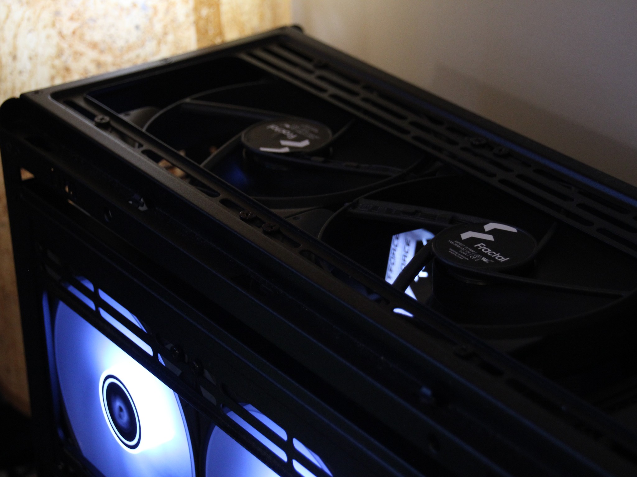 Compact + Classy 7900xt Gaming PC