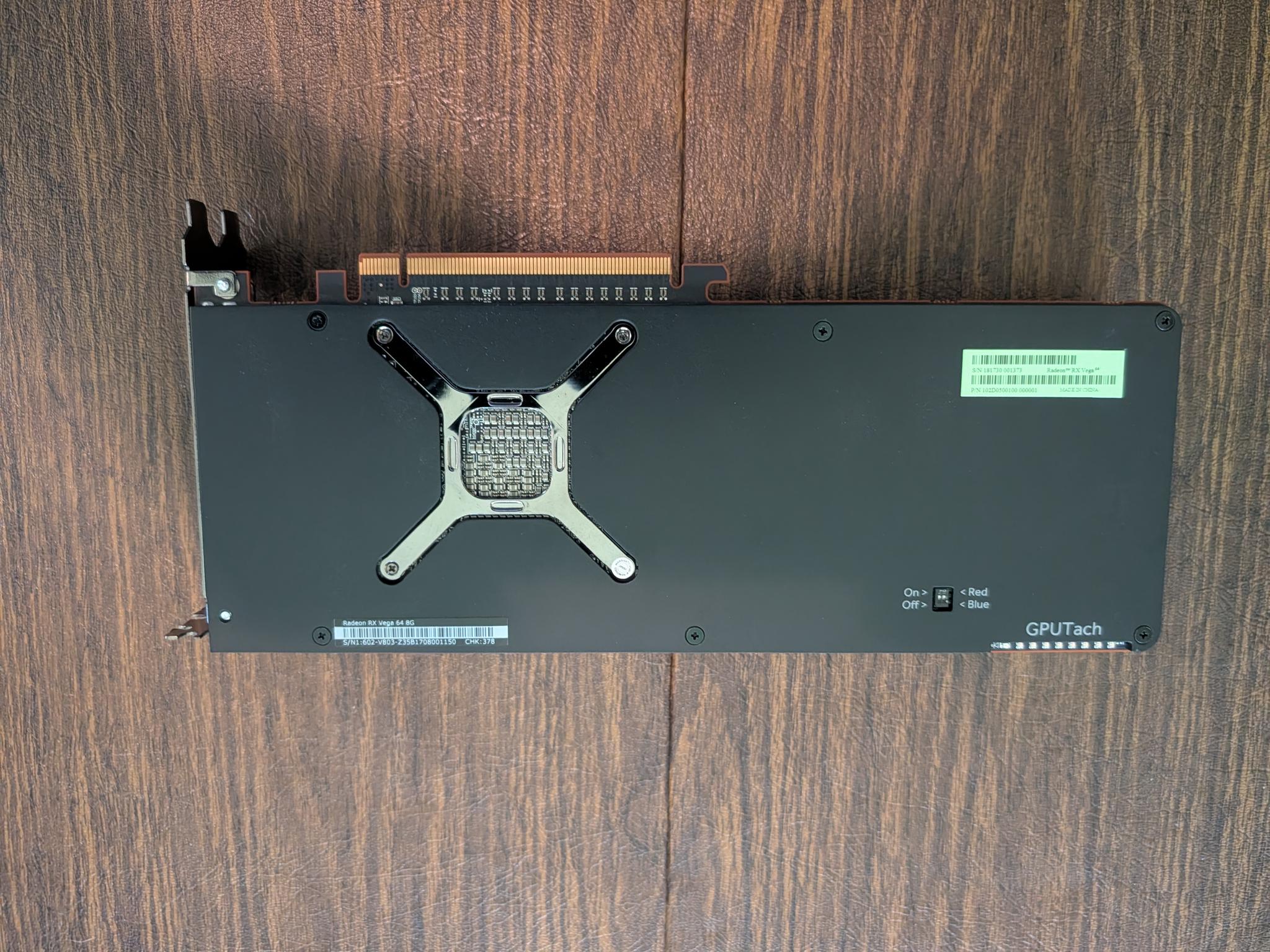 AMD Vega 64 Reference - Image 2