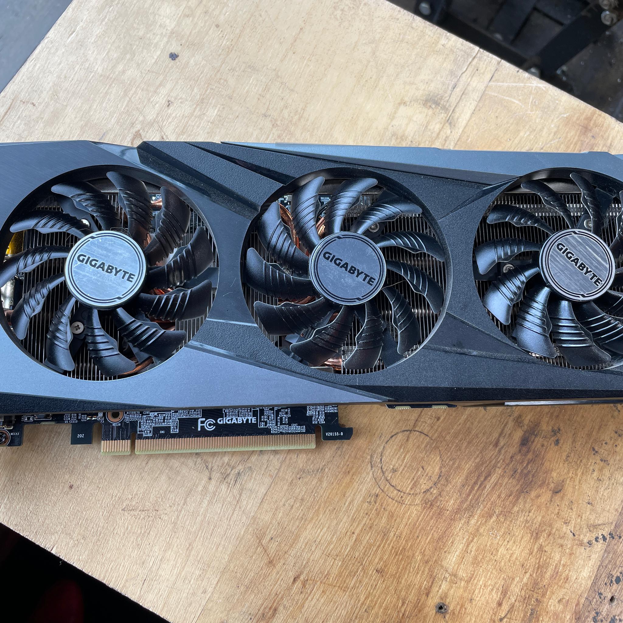 Gigabyte Gaming 8G nVidia GeForce RTX 3060 Ti 