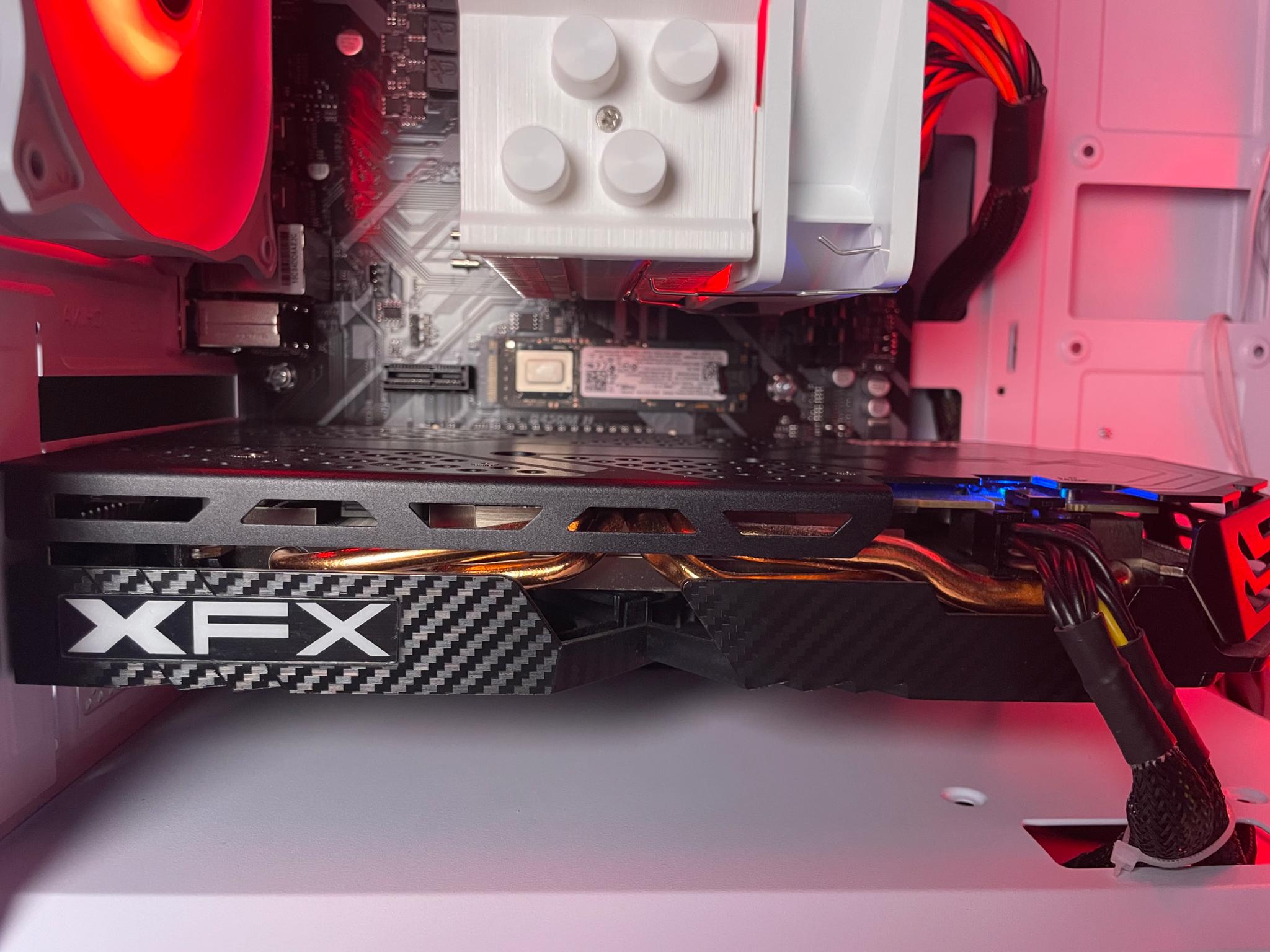 🤍🩵Ryzen 2600|XFX 580|768gb Storage|16GB RAM🩵🤍
