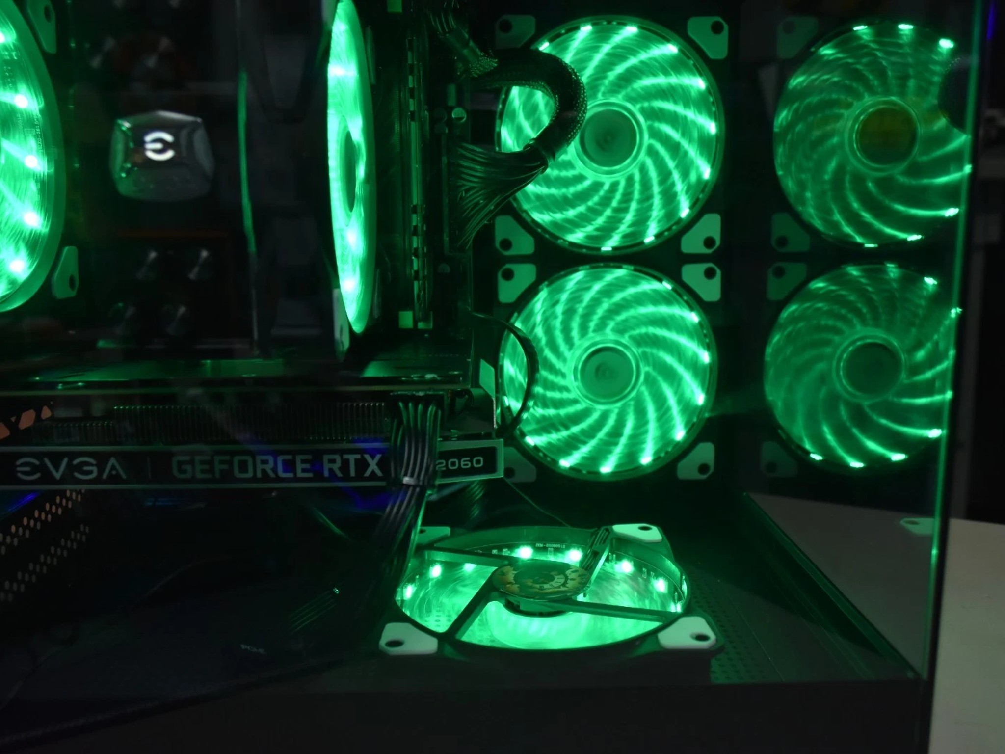Gaming PC INTEL XEON 1650 6 CORES 12 threads Ram 32GB GPU RTX 2060 760gb NVME