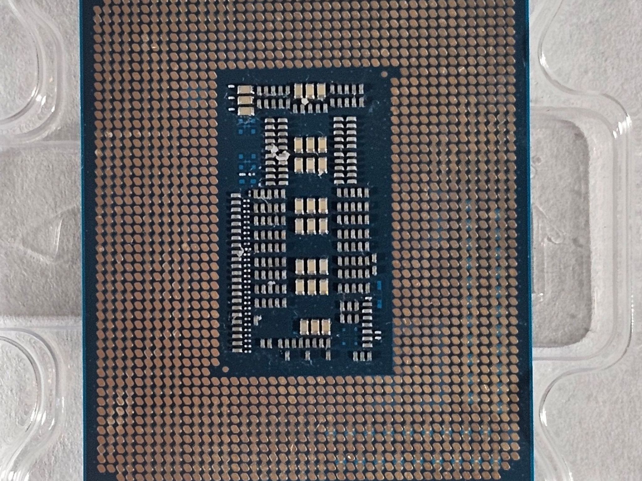 Intel Core i7-14700F LGA1700