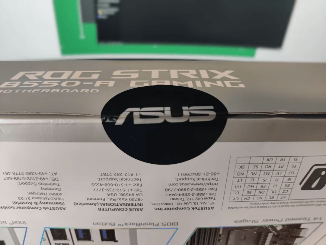 BNIB ASUS ROG STRIX B550-A GAMING Motherboard
