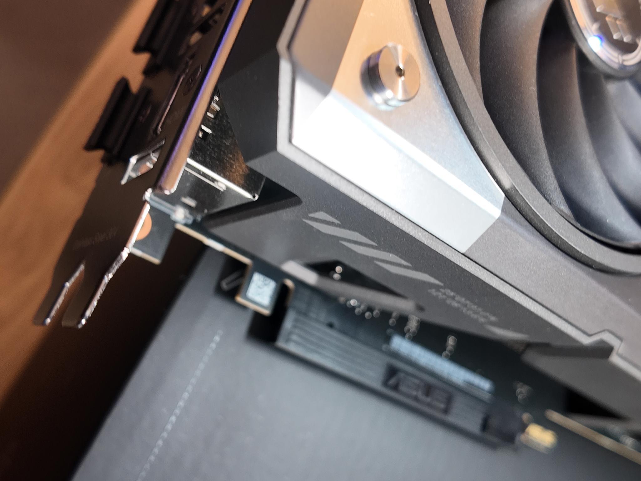 ASUS TUF Gaming GeForce RTX 5070 Ti OC Edition