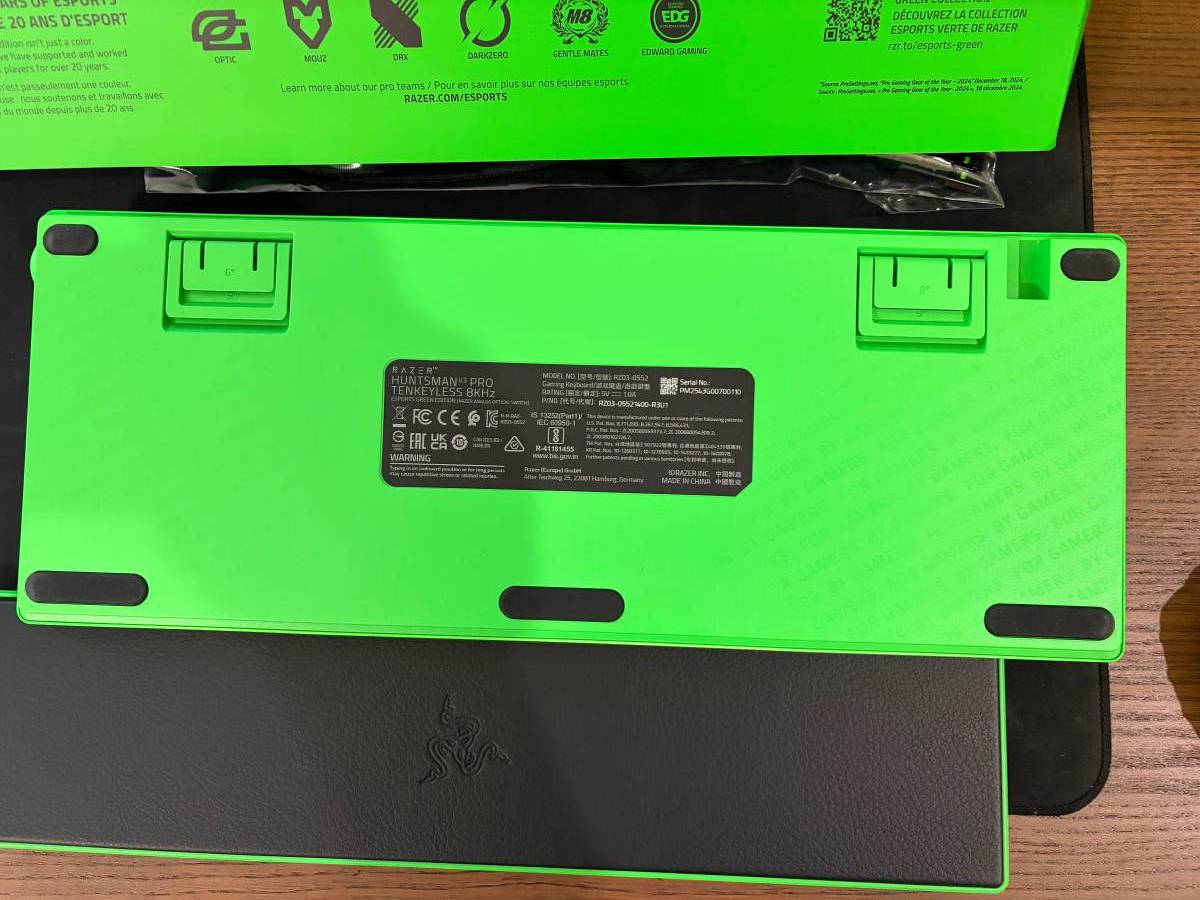 Razer Huntsman V3 Pro Tenkeyless 8KHz Esports Green Edition