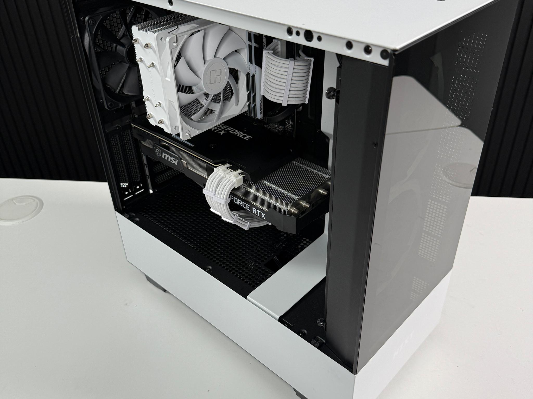 Clean 1440P Gaming PC (RYZEN 5, RTX 3070)