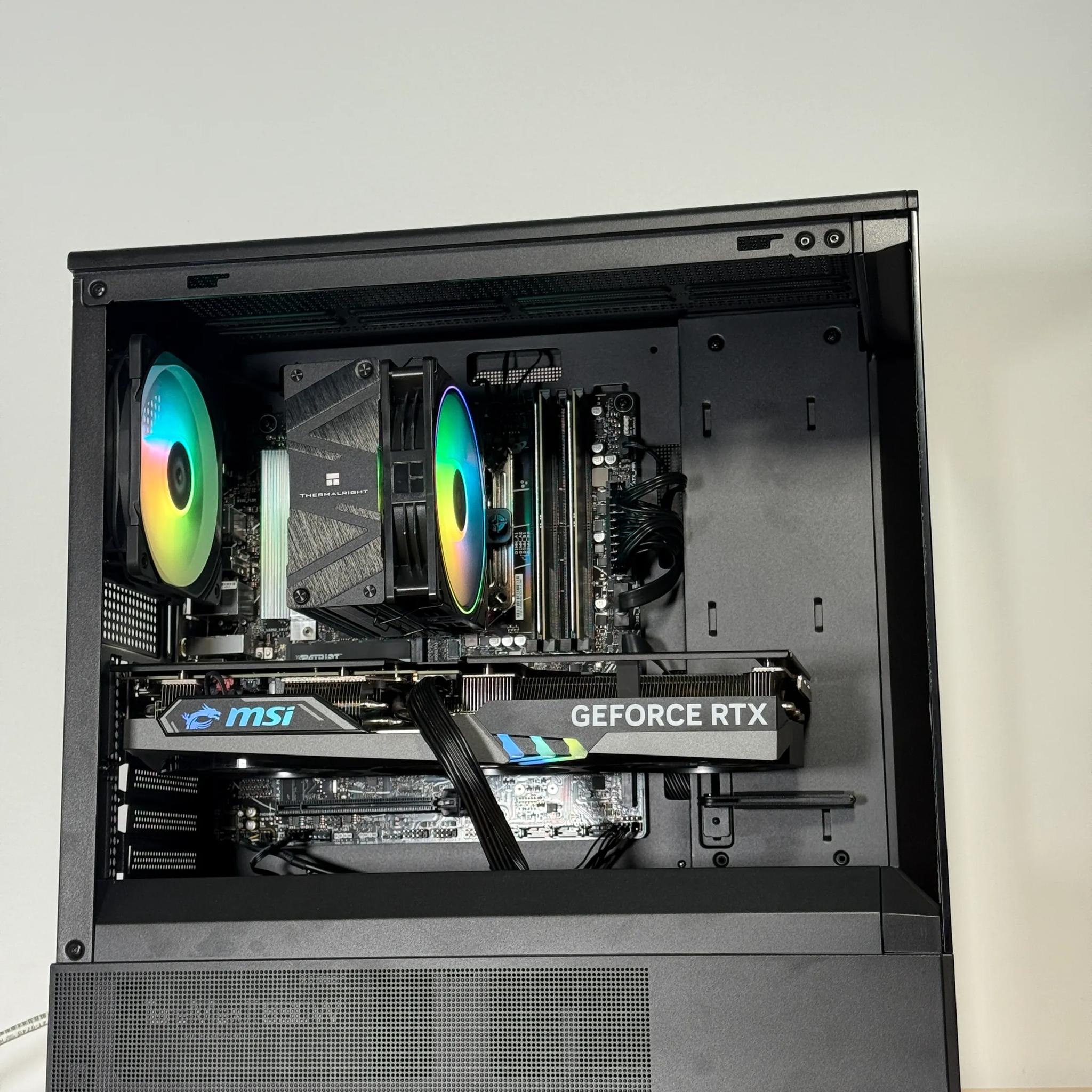 RTX 4070 Ryzen 5 7600x Gaming PC