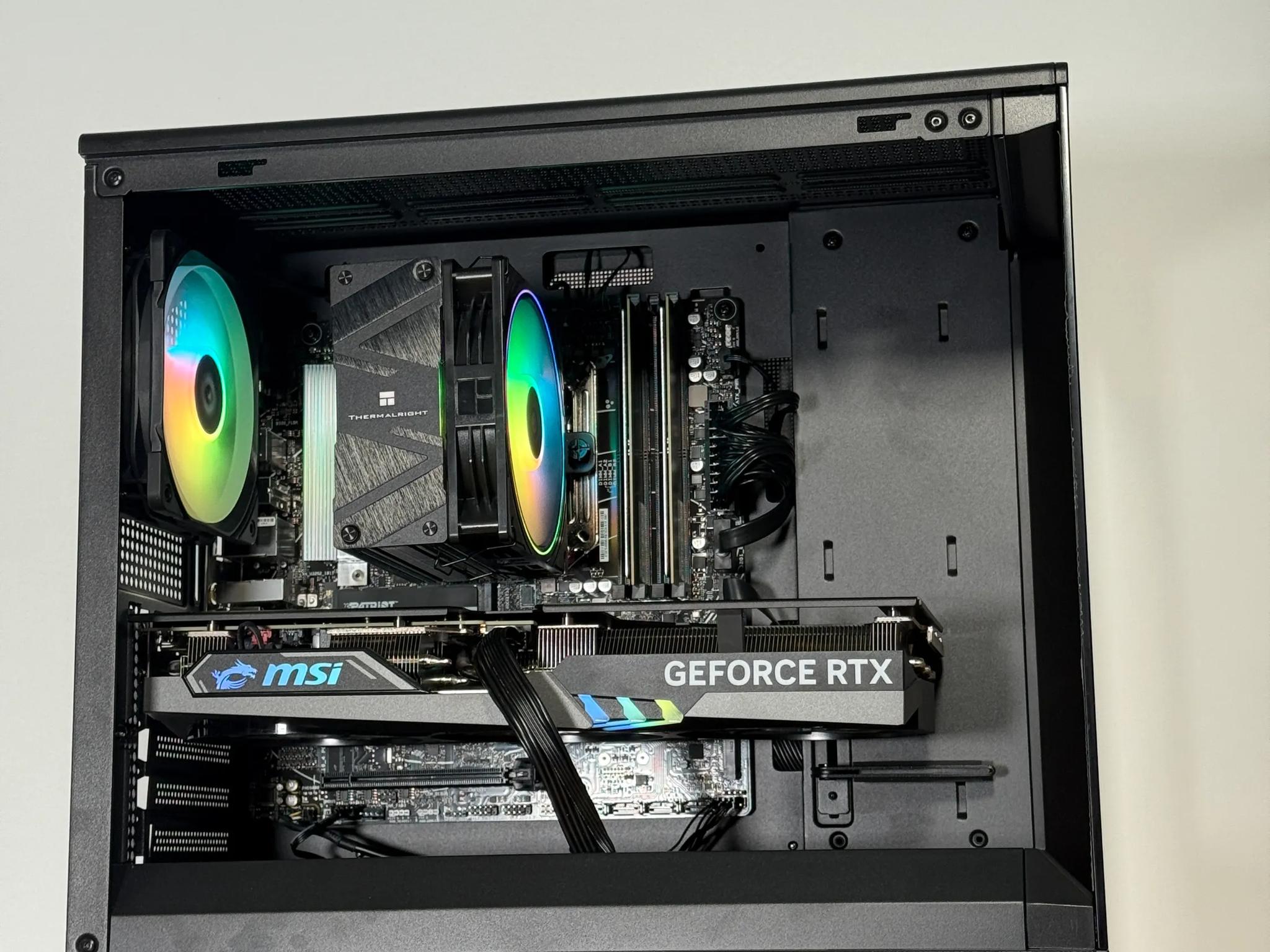 RTX 4070 Ryzen 5 7600x Gaming PC
