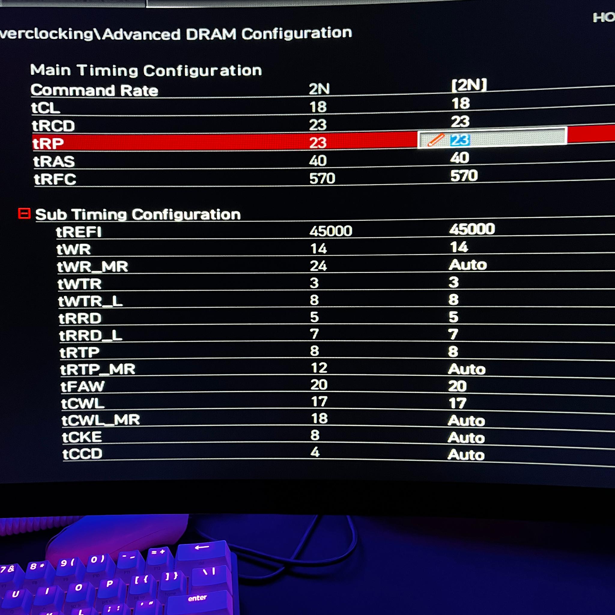 i9-12900KF + Z690 EDGE MPG + 48GB DDR4