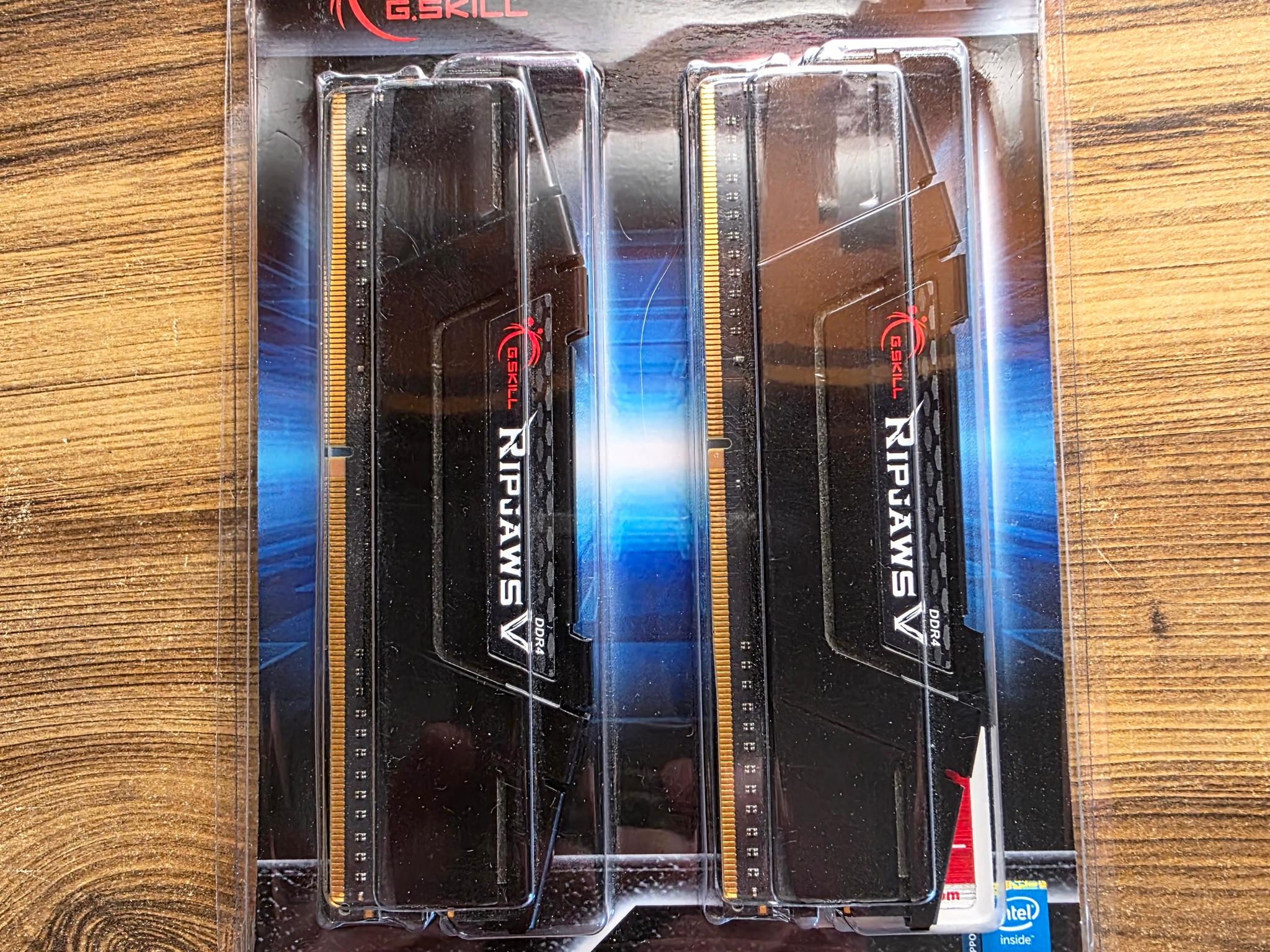 G.Skill Ripjaws V DDR4 - 3600 CL 16 2x8GB