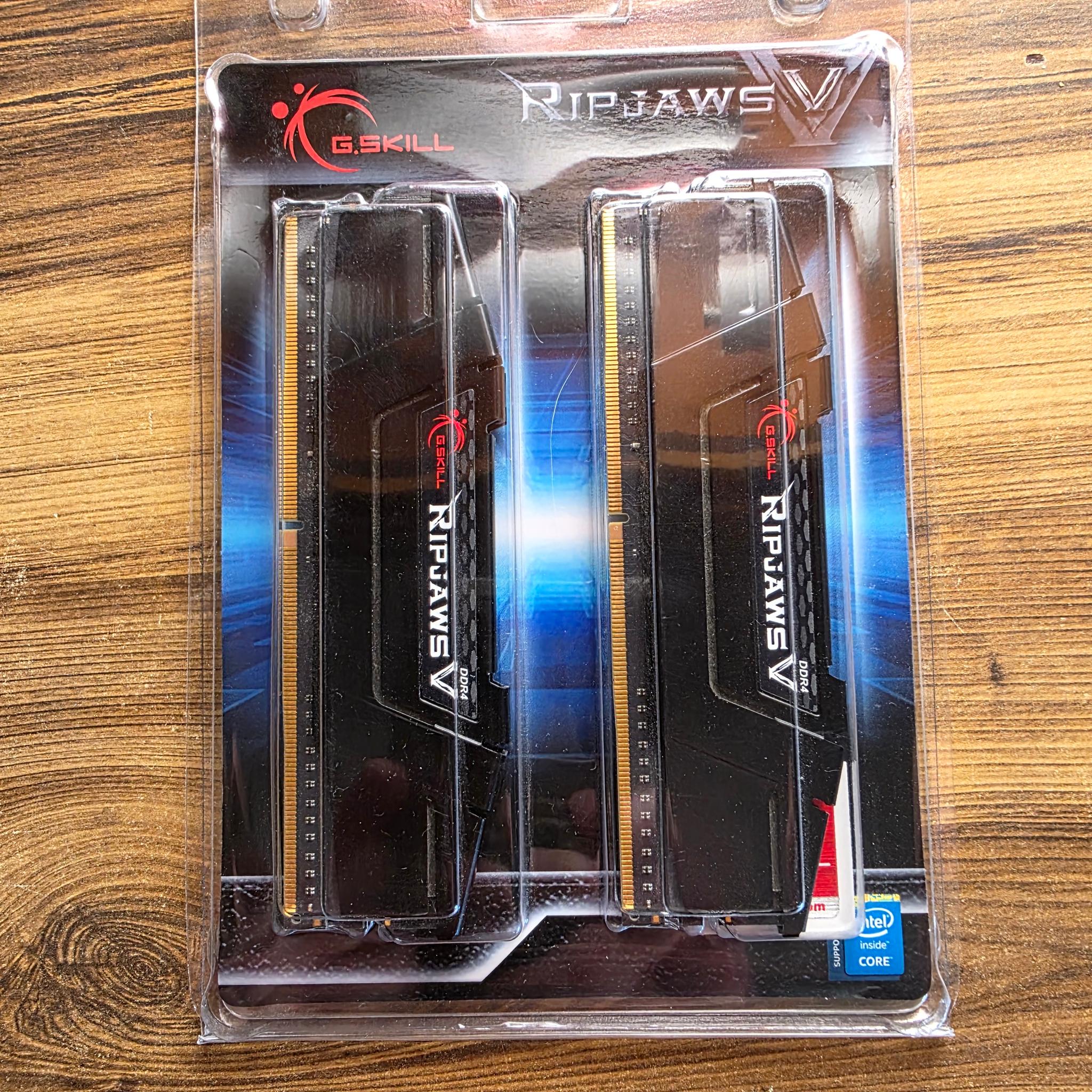 G.Skill Ripjaws V DDR4 - 3600 CL 16 2x8GB