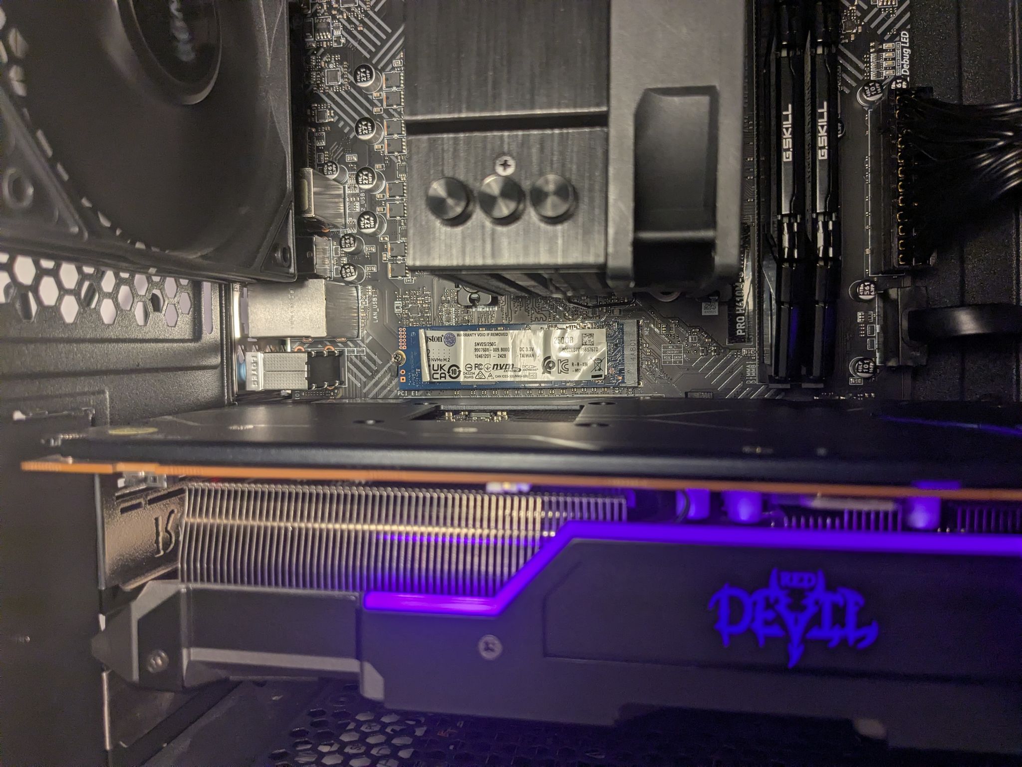 Gaming Pc-i5-14400 5700 XT 32gb DDR4 1tb Storage