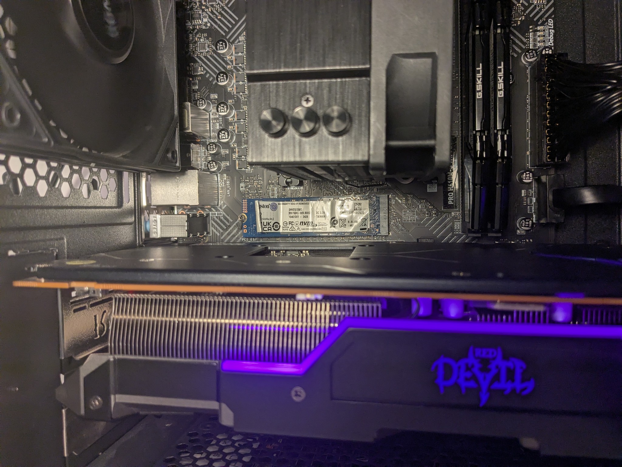 Gaming Pc-i5-14400 5700 XT 32gb DDR4 1tb Storage