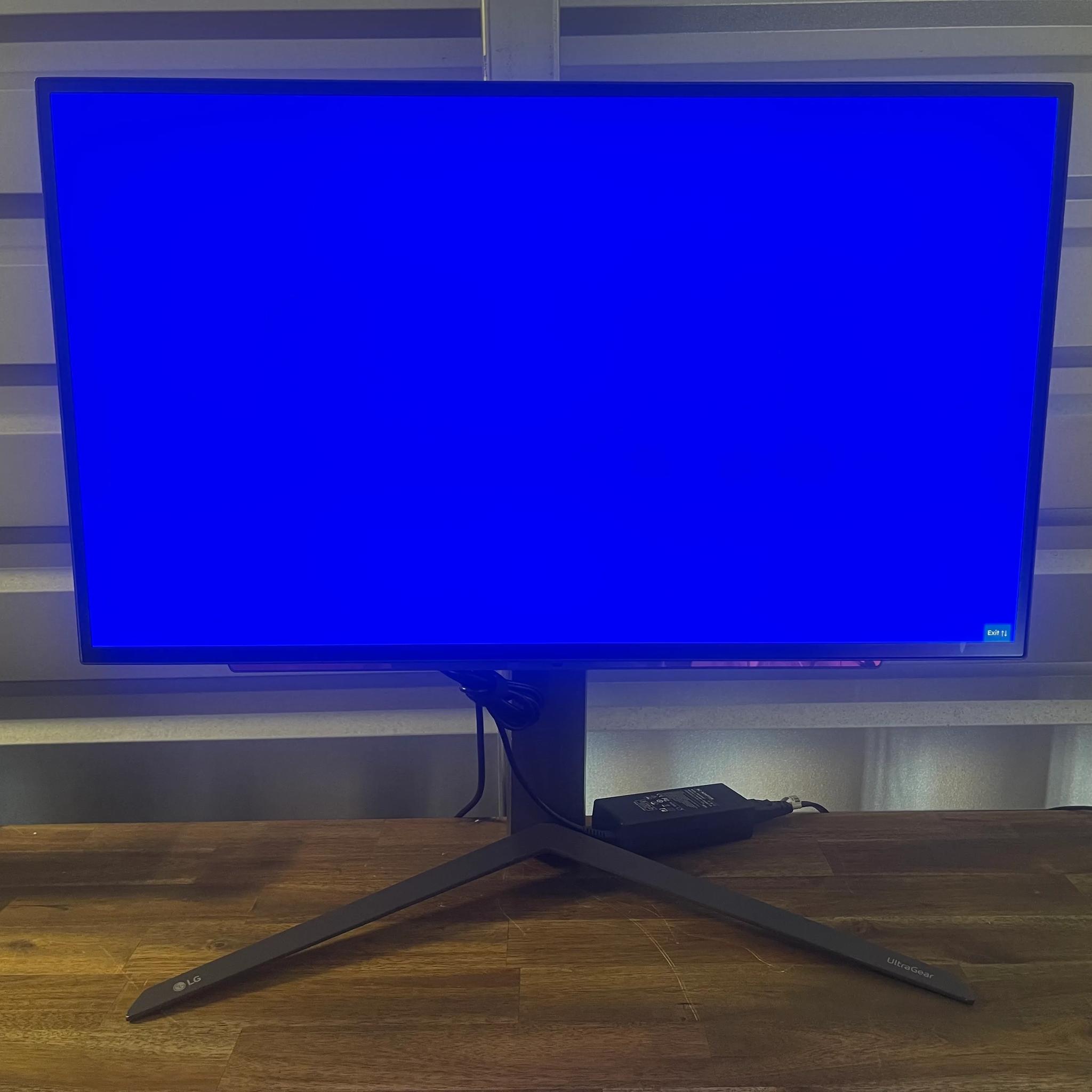 LG 27" UltraGear OLED 1440p 240Hz Gaming Monitor