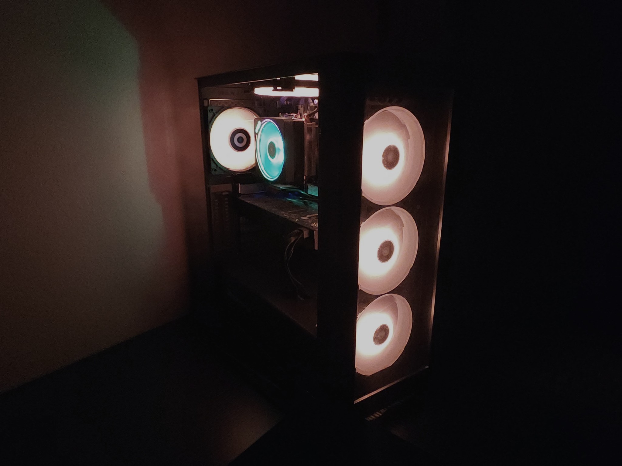 Ryzen 5 5600X Gaming PC – 1TB SSD, 16GB RAM, Wi-Fi 6