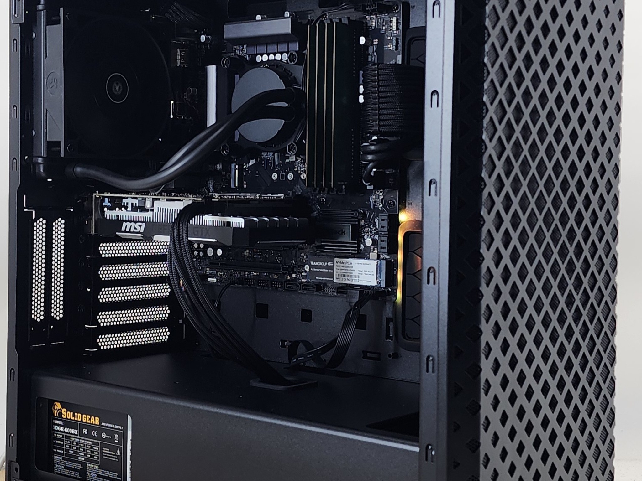 Gaming PC i3-10105F 16GB RAM 512GB SSD + 500GB HDD GTX 1650 4GB Win11 Computer