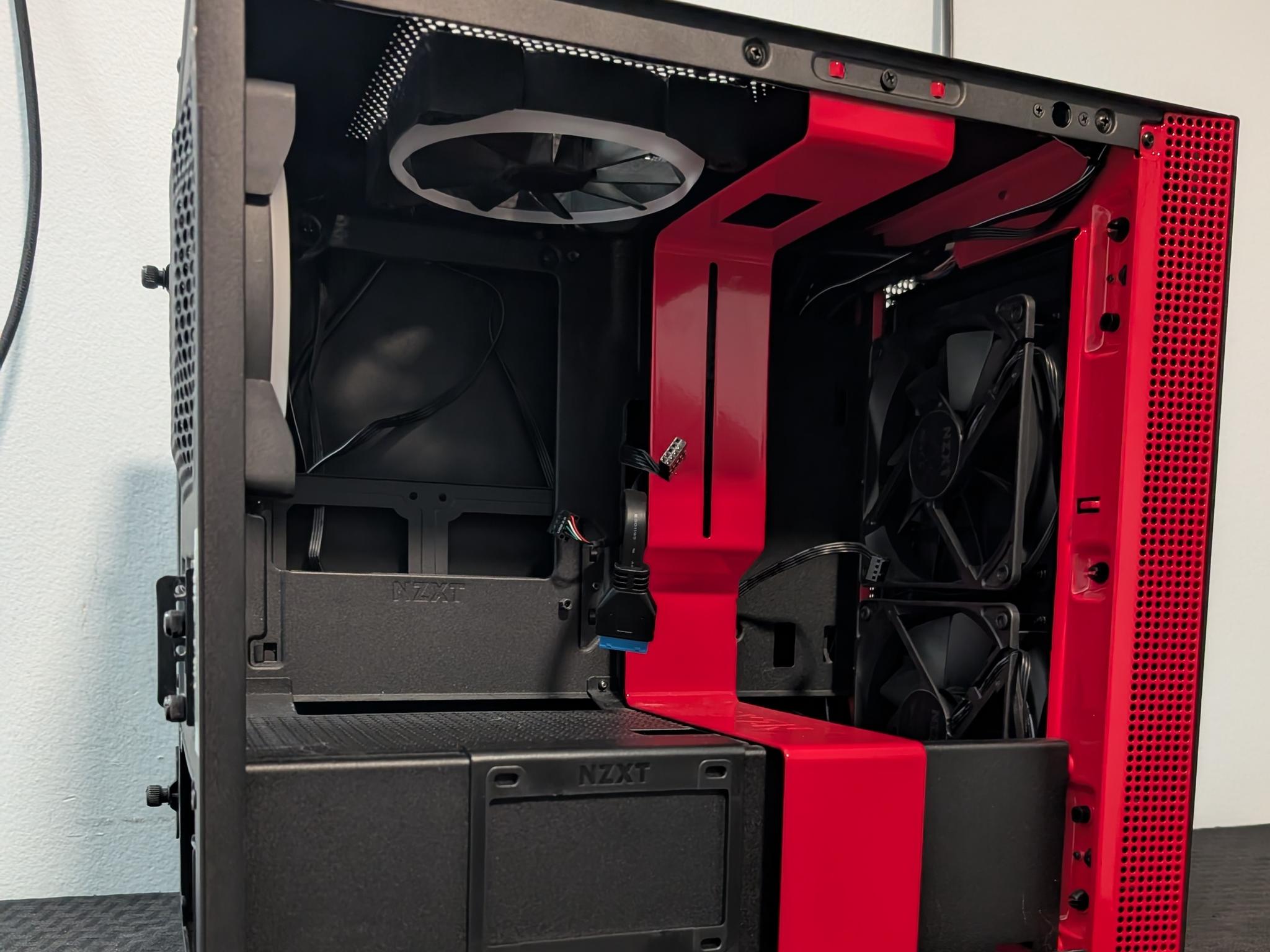 NZXT H210i ITX Case with Fans and Fan Hub