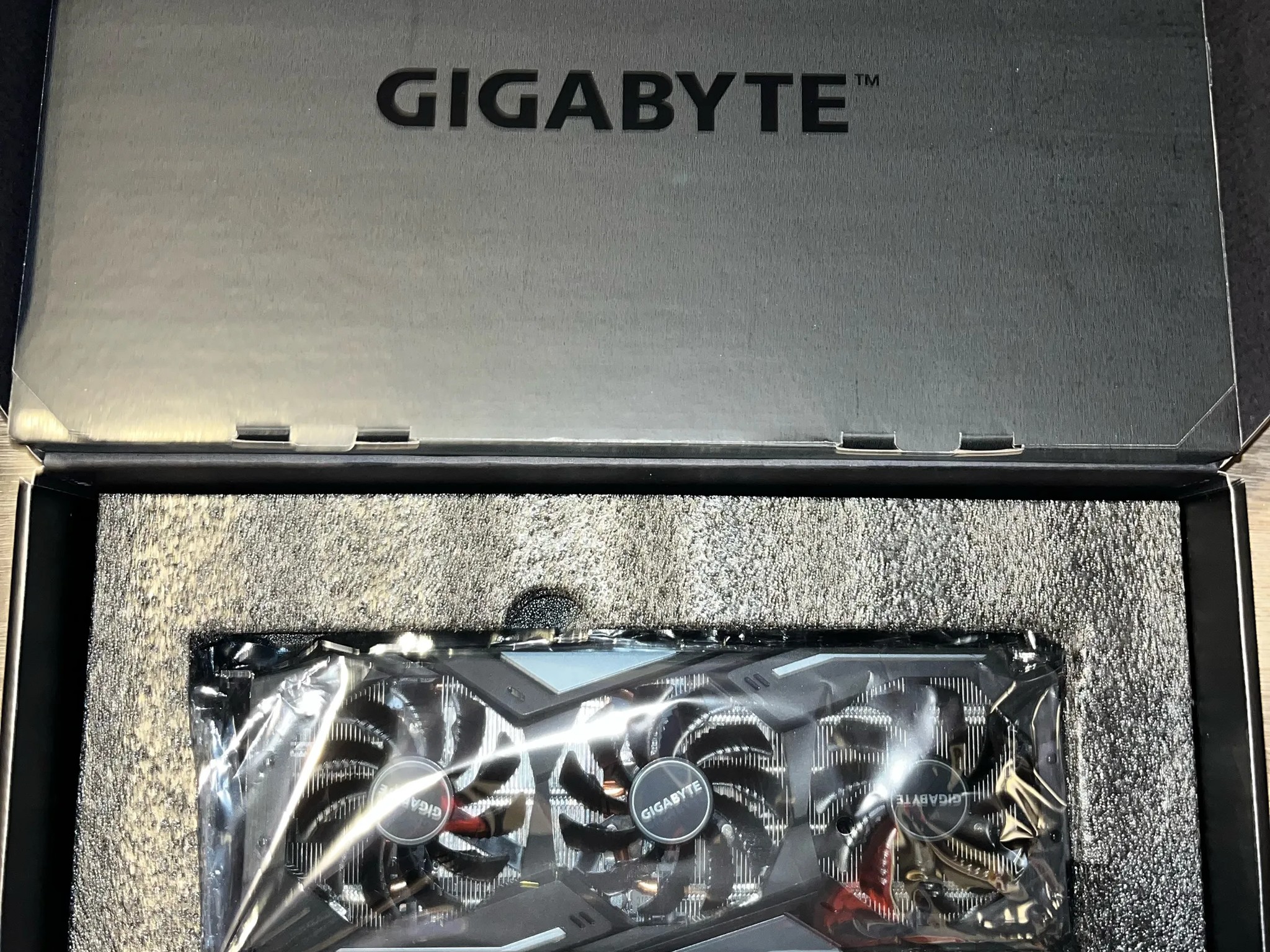 Used Gigabyte Radeon RX 5600 XT Gaming OC 6G Graphics Card