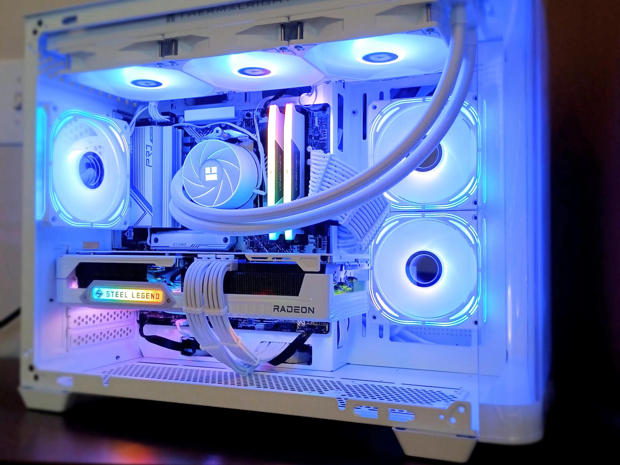 All White 4K Gaming | RX 9070 XT 16GB | Ryzen 7 7700 | 32GB RAM