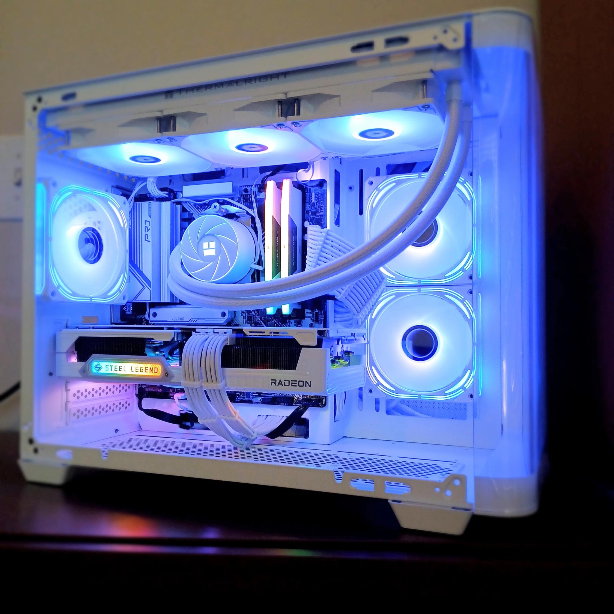 All White 4K Gaming | RX 9070 XT 16GB | Ryzen 7 7700 | 32GB RAM