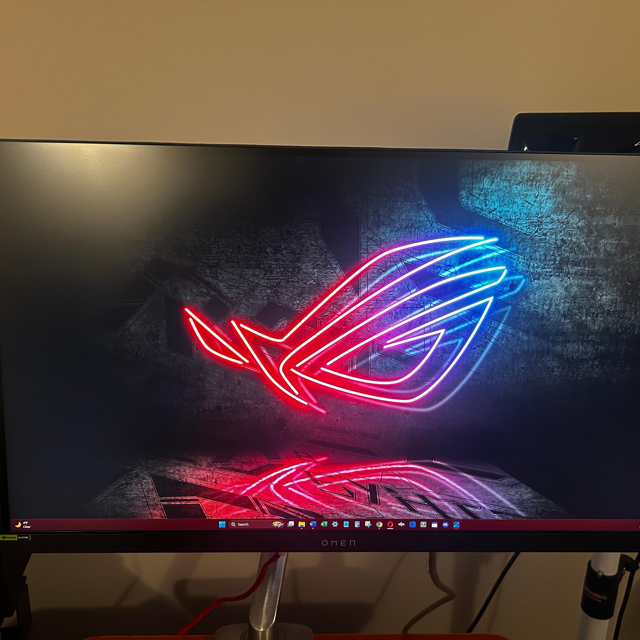 NEW HP OMEN 27" 2K QHD (2560 x 1440) (240hz) Gaming Monitor