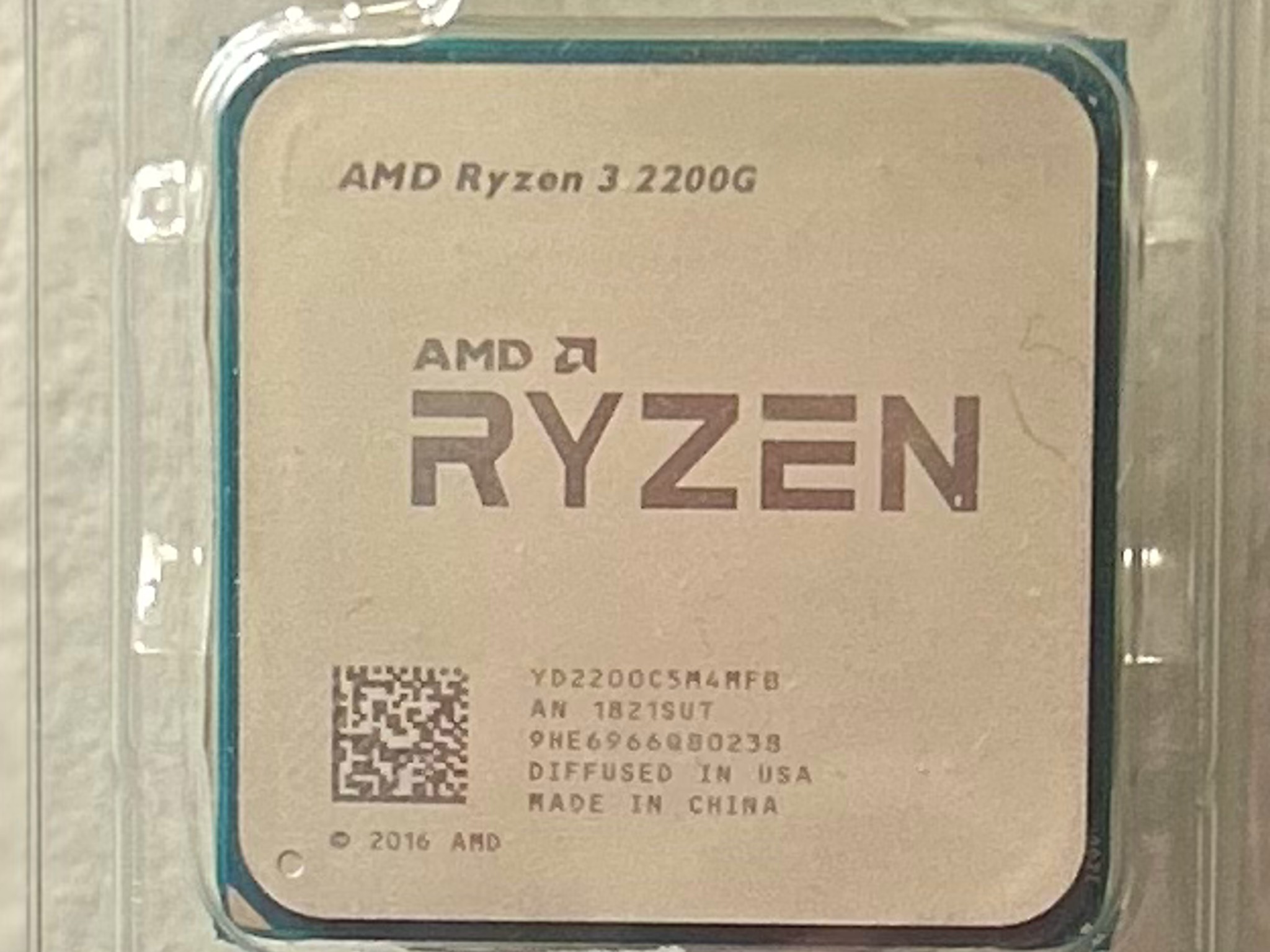 AMD Ryzen 3 2200G with stock cooler