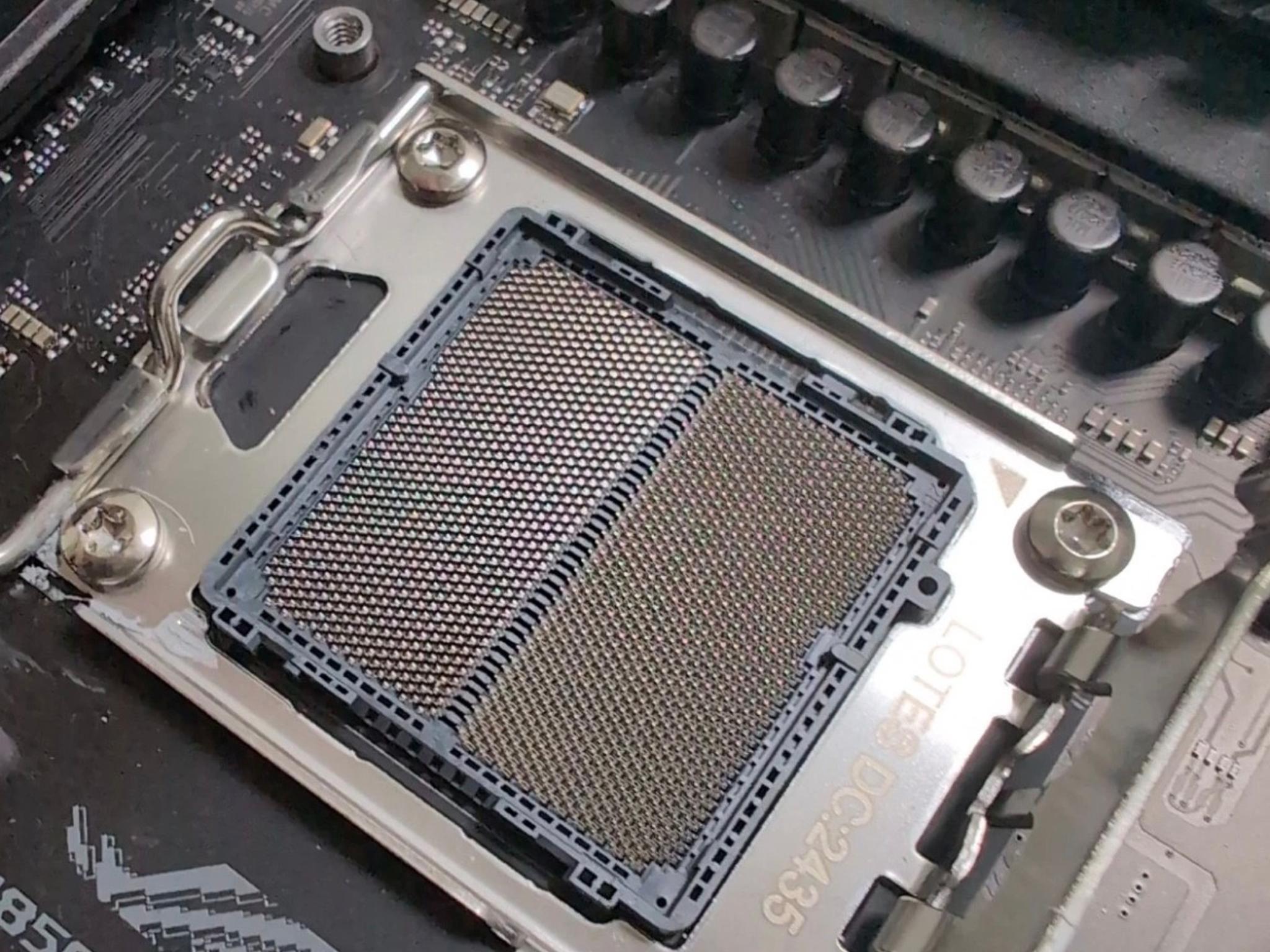 ASUS ROG Strix B850-F Gaming WiFi AM5 Motherboard