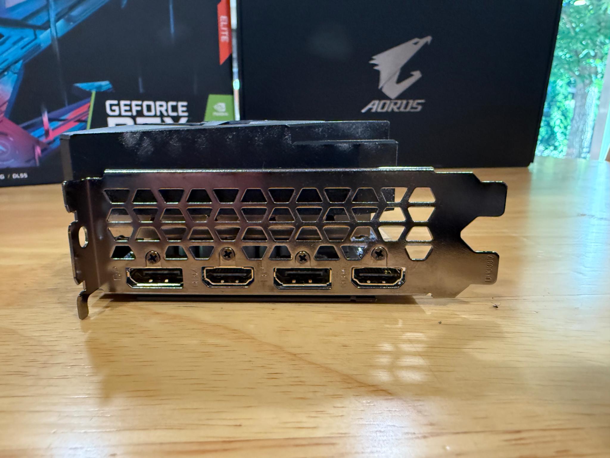Gigabyte RTX 3050 8GB 3-fan Windforce