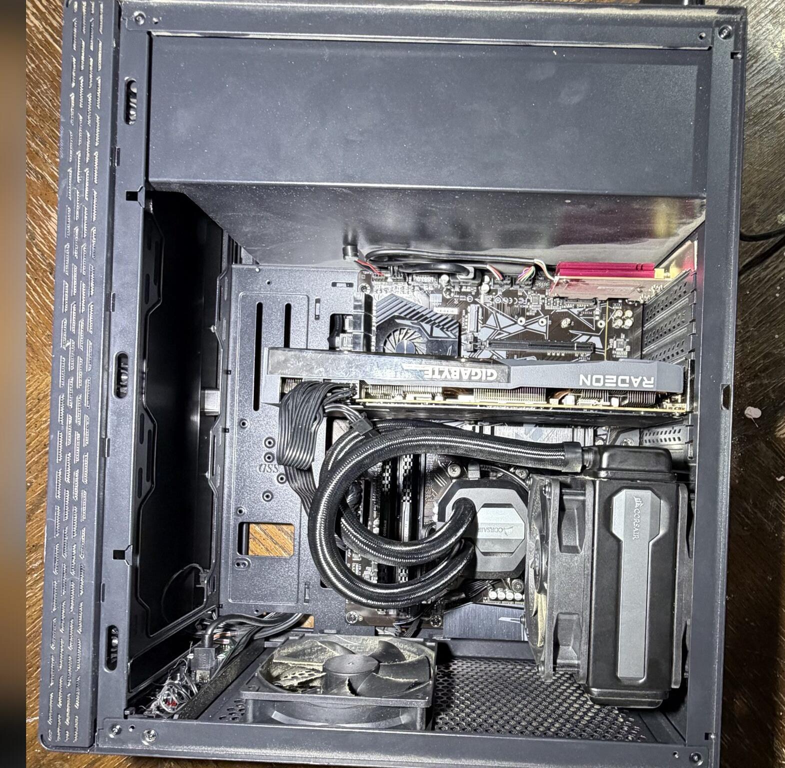 Gaming PC Ryzen 9 3900X, RX 6700 XT 12GB, 64GB DDR4, 1TB NVMe, X570, Wi-Fi 6