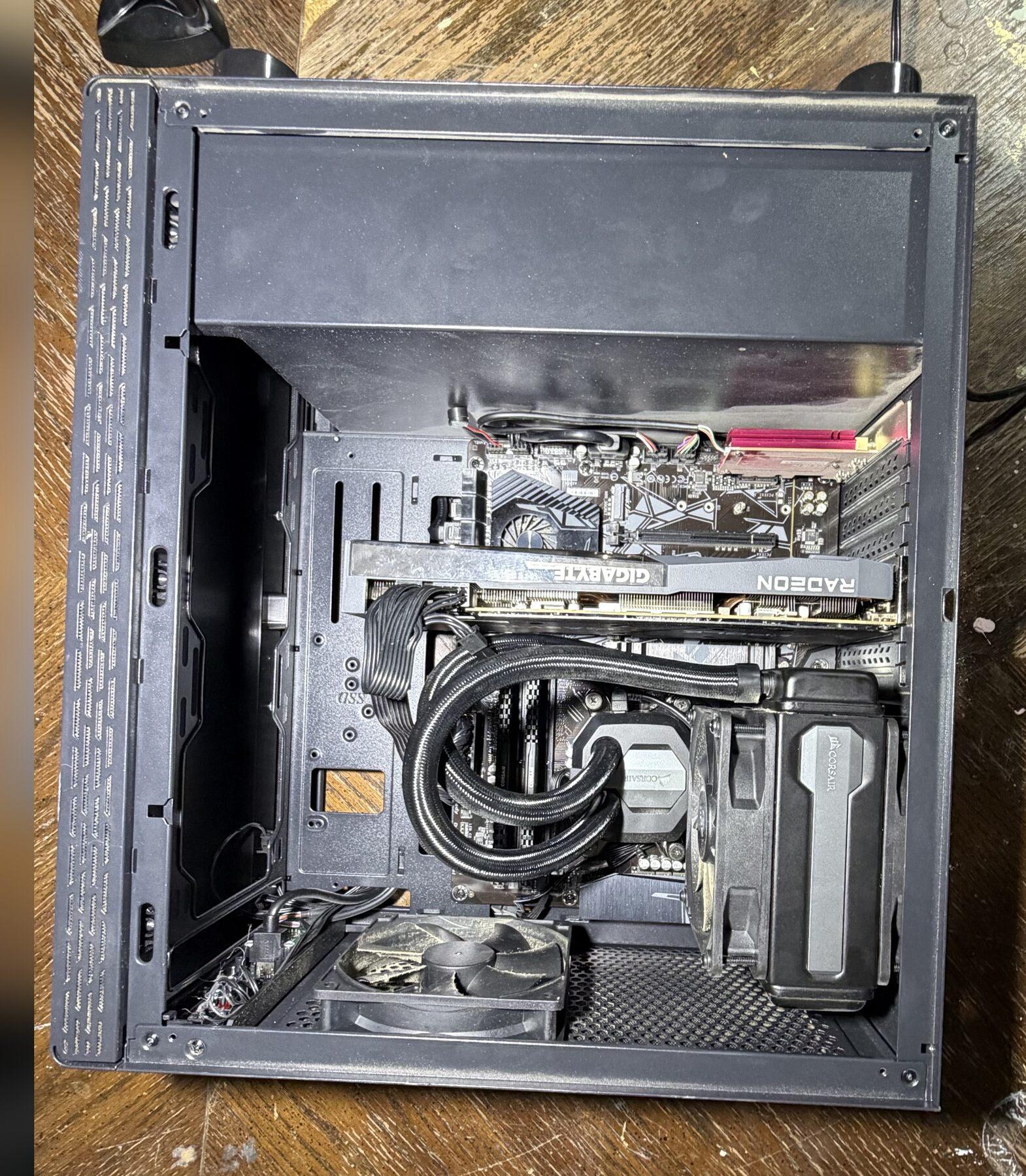 Gaming PC Ryzen 9 3900X, RX 6700 XT 12GB, 64GB DDR4, 1TB NVMe, X570, Wi-Fi 6
