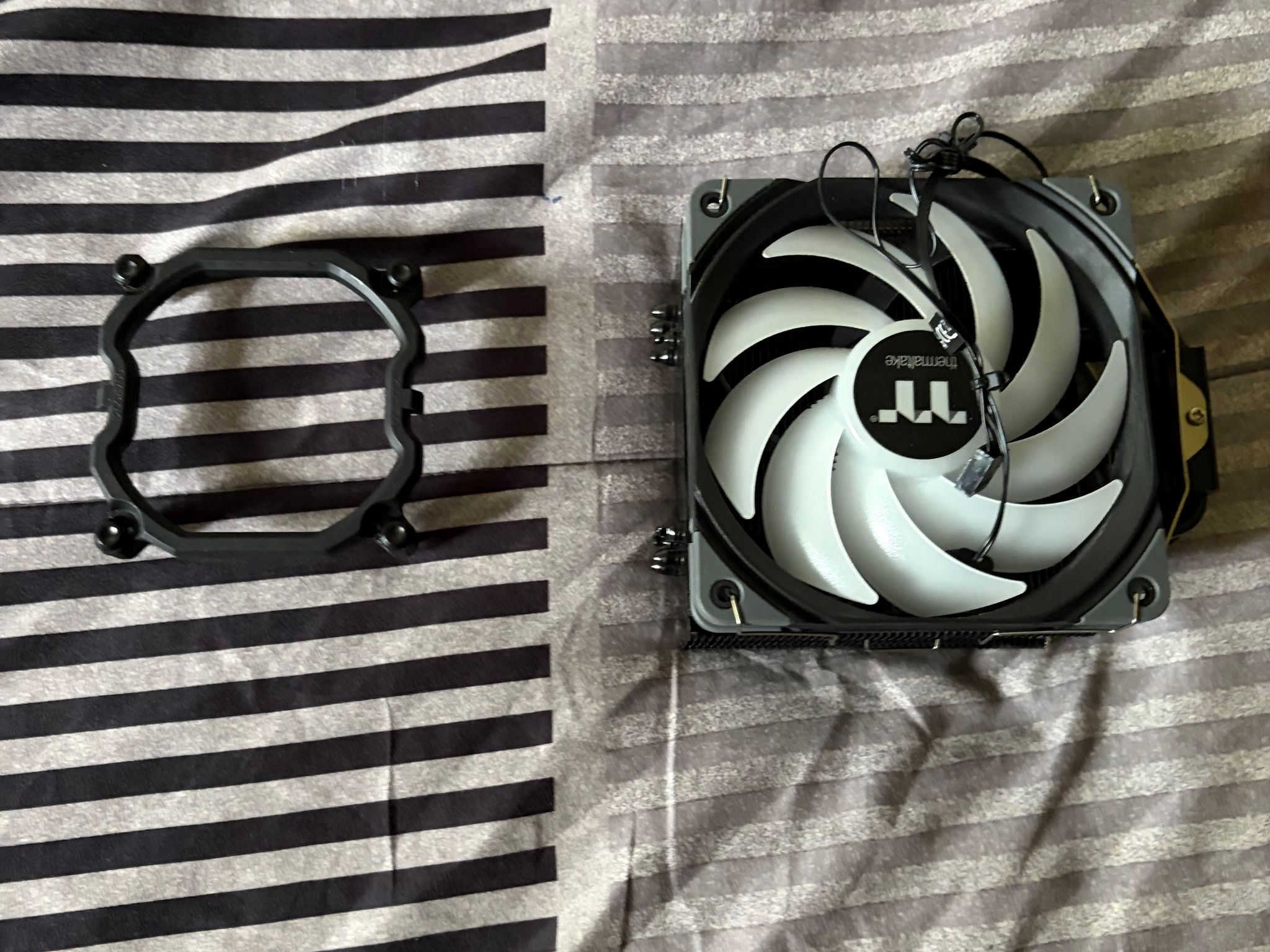 MSI PRO B760-VC WIFI LGA1700 DDR5 Motherboard + Free Thermaltake UX200 RGB Cooler