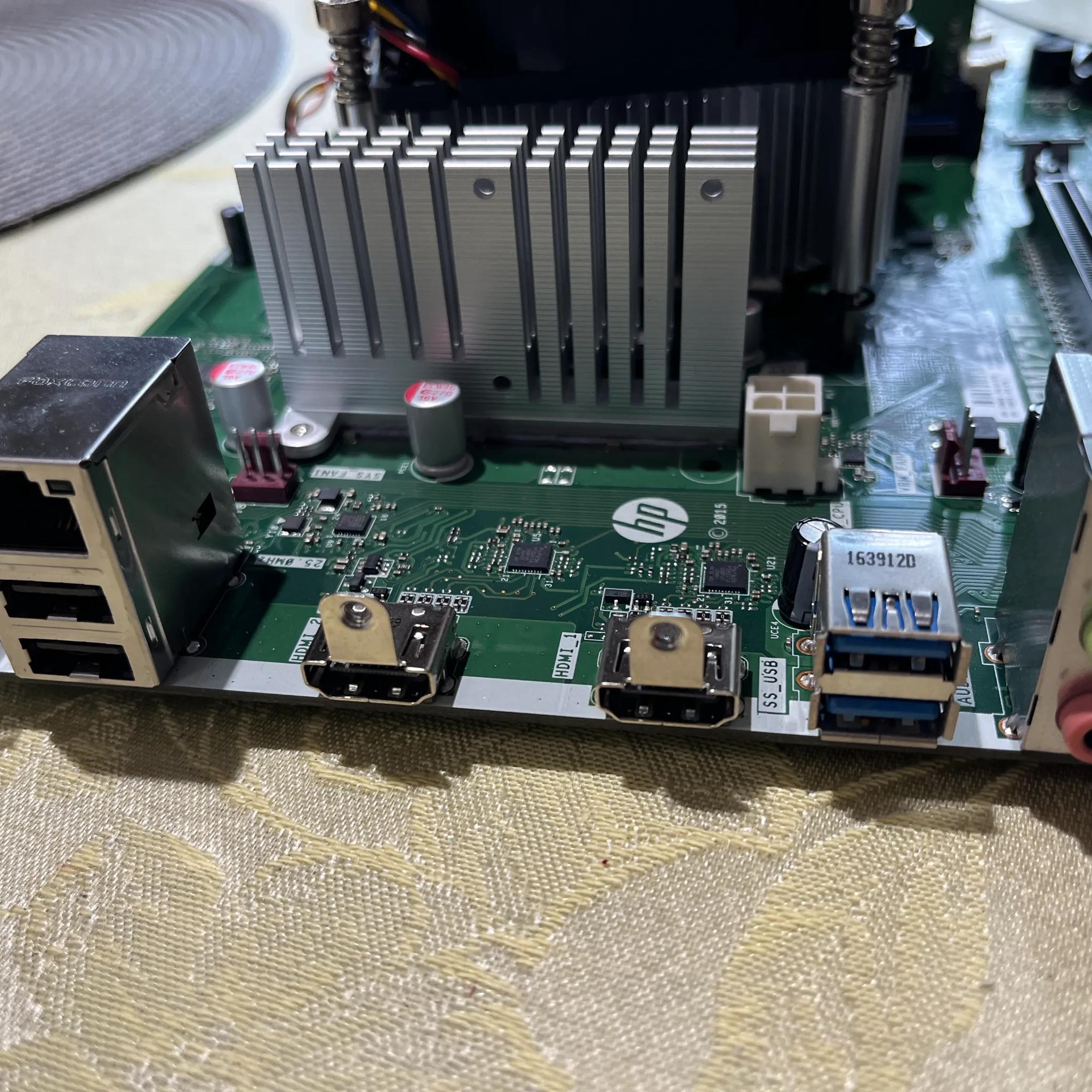 HP Thimphu Motherboard with i7-7700 CPU, 16GB DDR4 RAM, Wi-Fi & Red RGB Fan