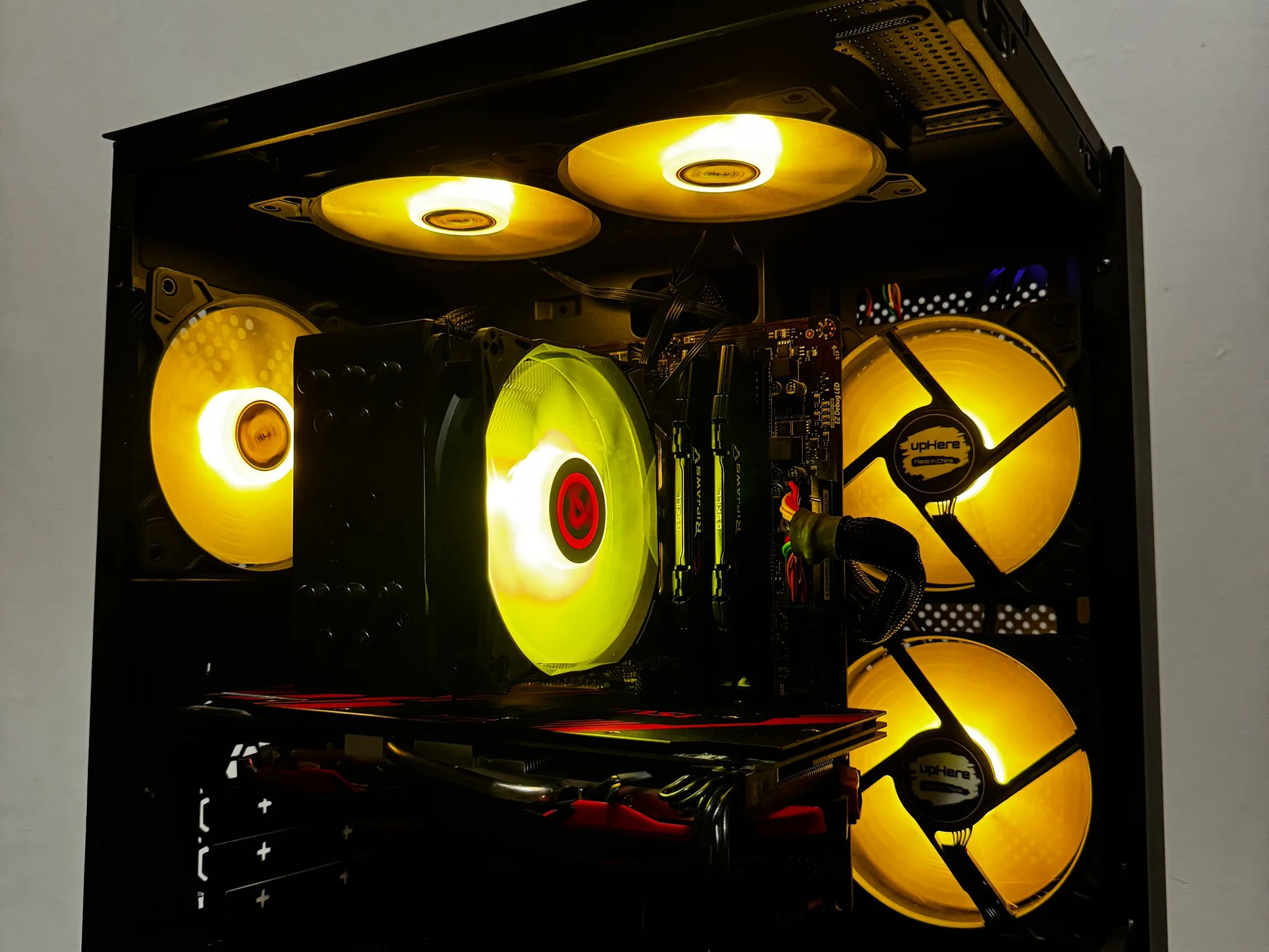 Budget Gaming PC (Ryzen 5 + RX 580 + 16gb of ram)