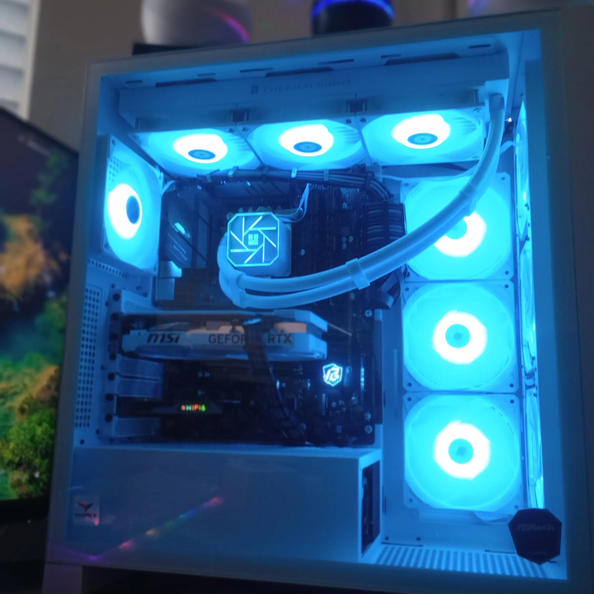 New I7-12700KF/ RTX 4060 w/8GB VRAM, 1TB SSD, 32GB RAM, 700 Watt PSU