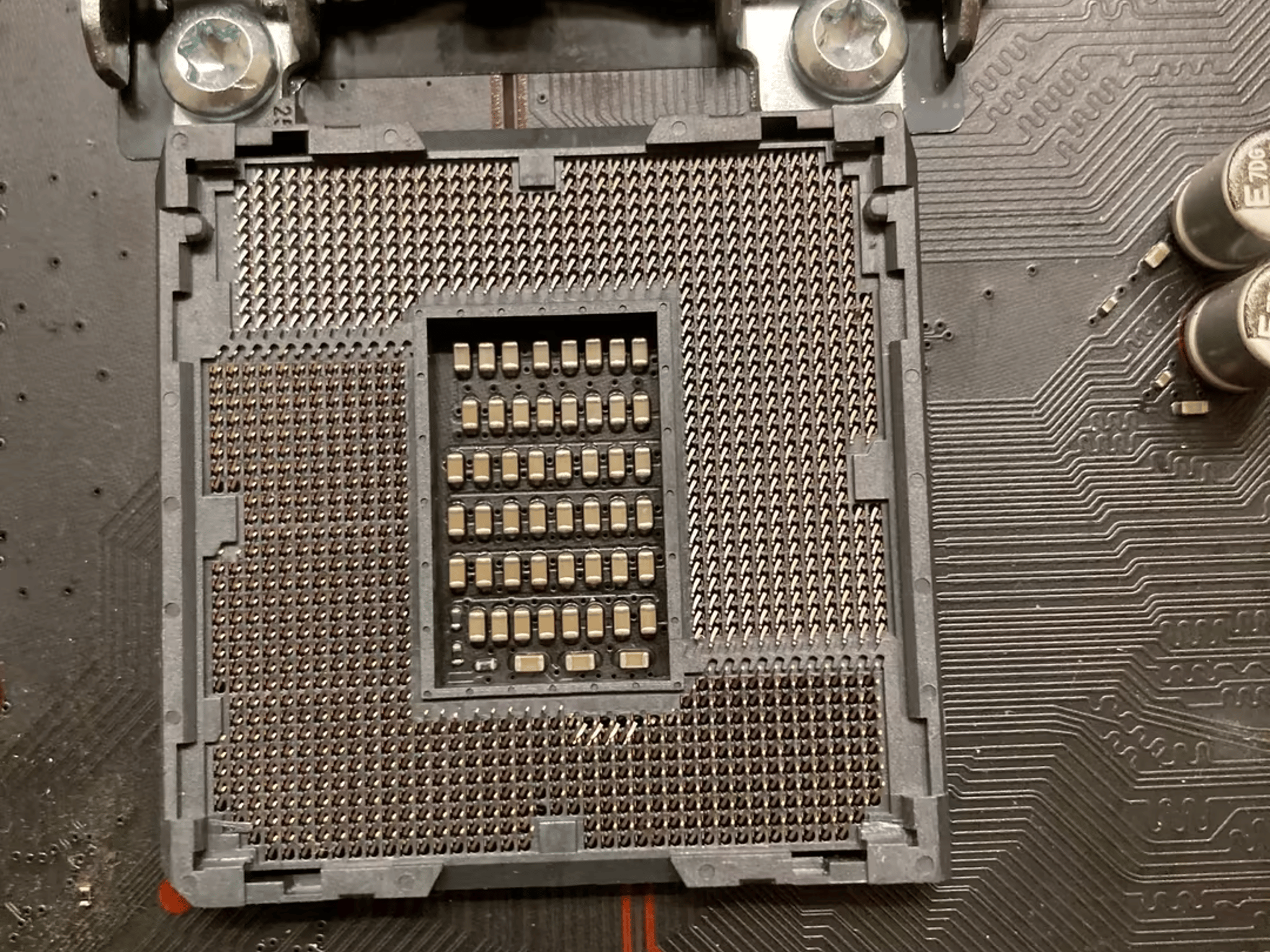 Z370 Gaming Plus MOBO as is