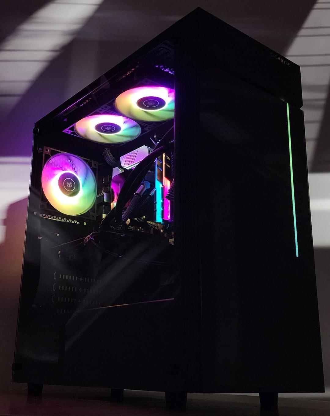 Gaming PC Ryzen 7 5700X 32GB RAM 1TB SSD RTX 3070 8GB Windows 11 Computer