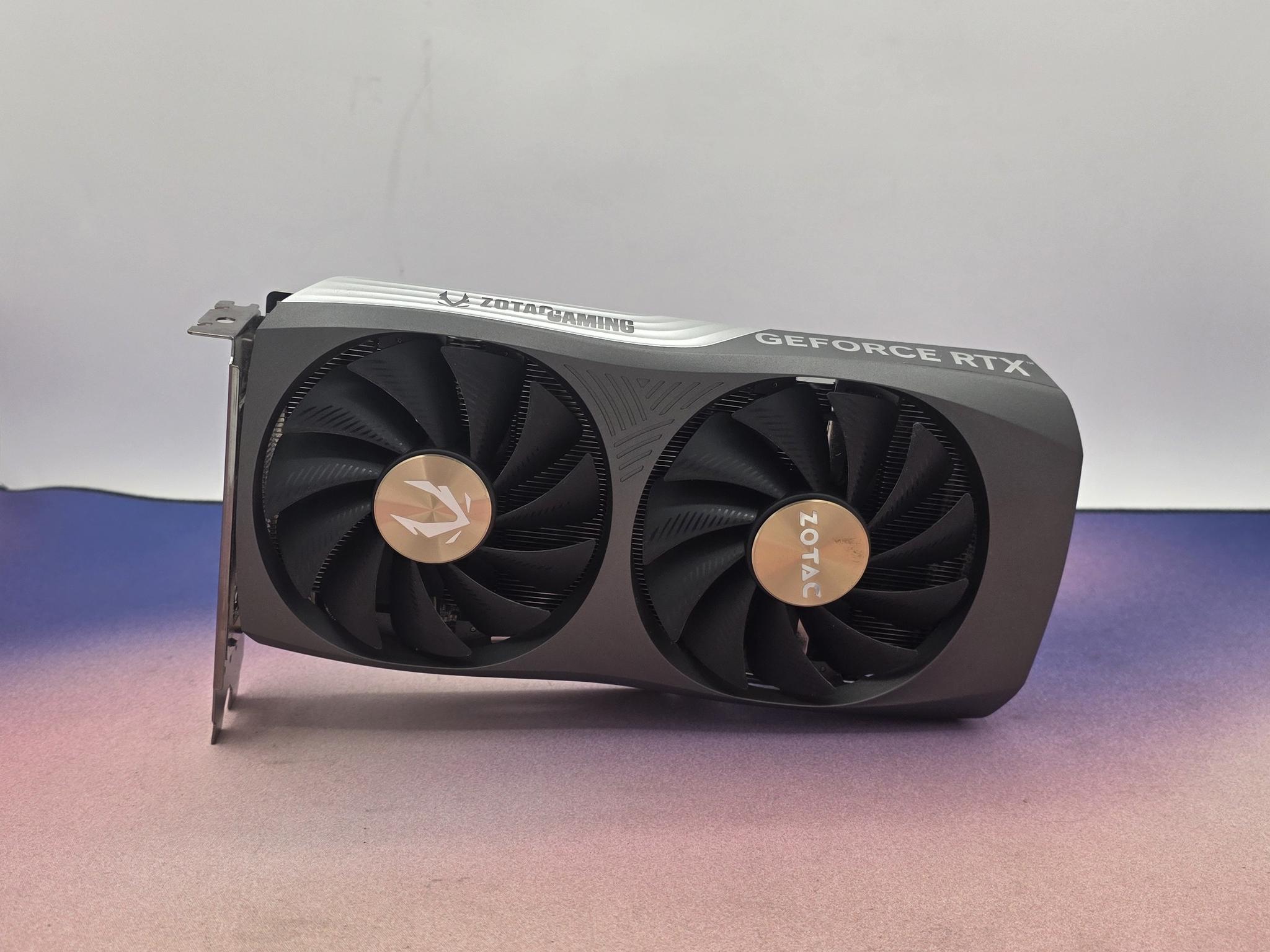 ZOTAC GAMING AMP GeForce RTX 4060 Ti 16G