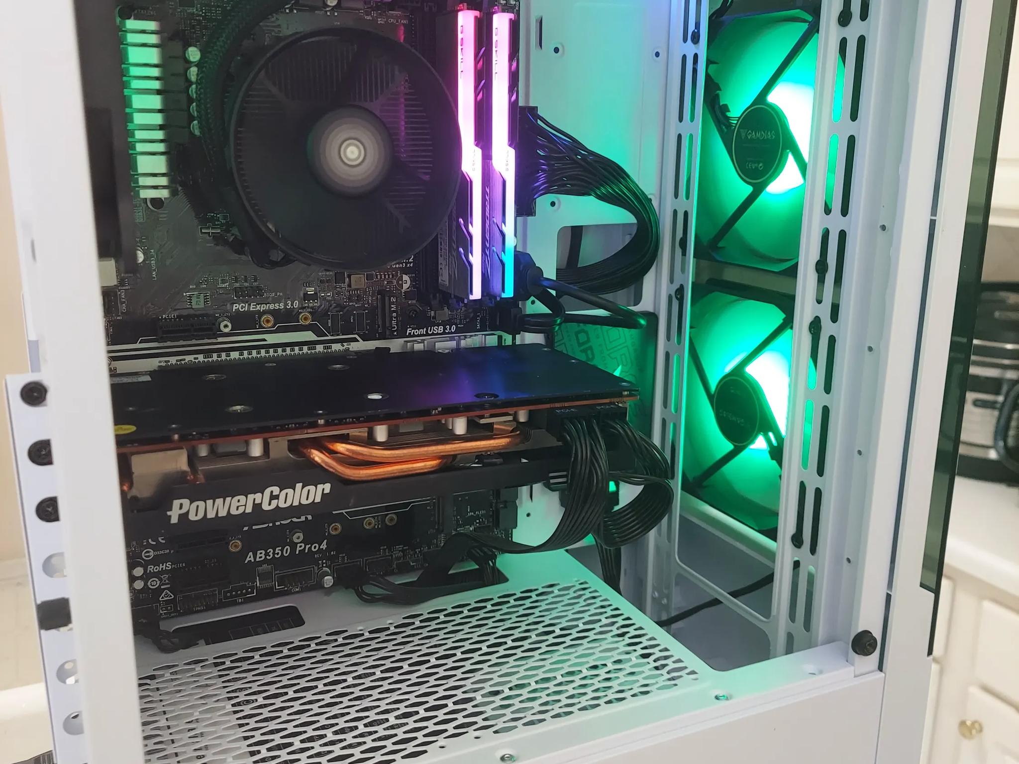 Budget Gaming Computer!         *RGB*  Ryzen 7 2700x 16GB DDR4 Radeon RX 5700 XT PC